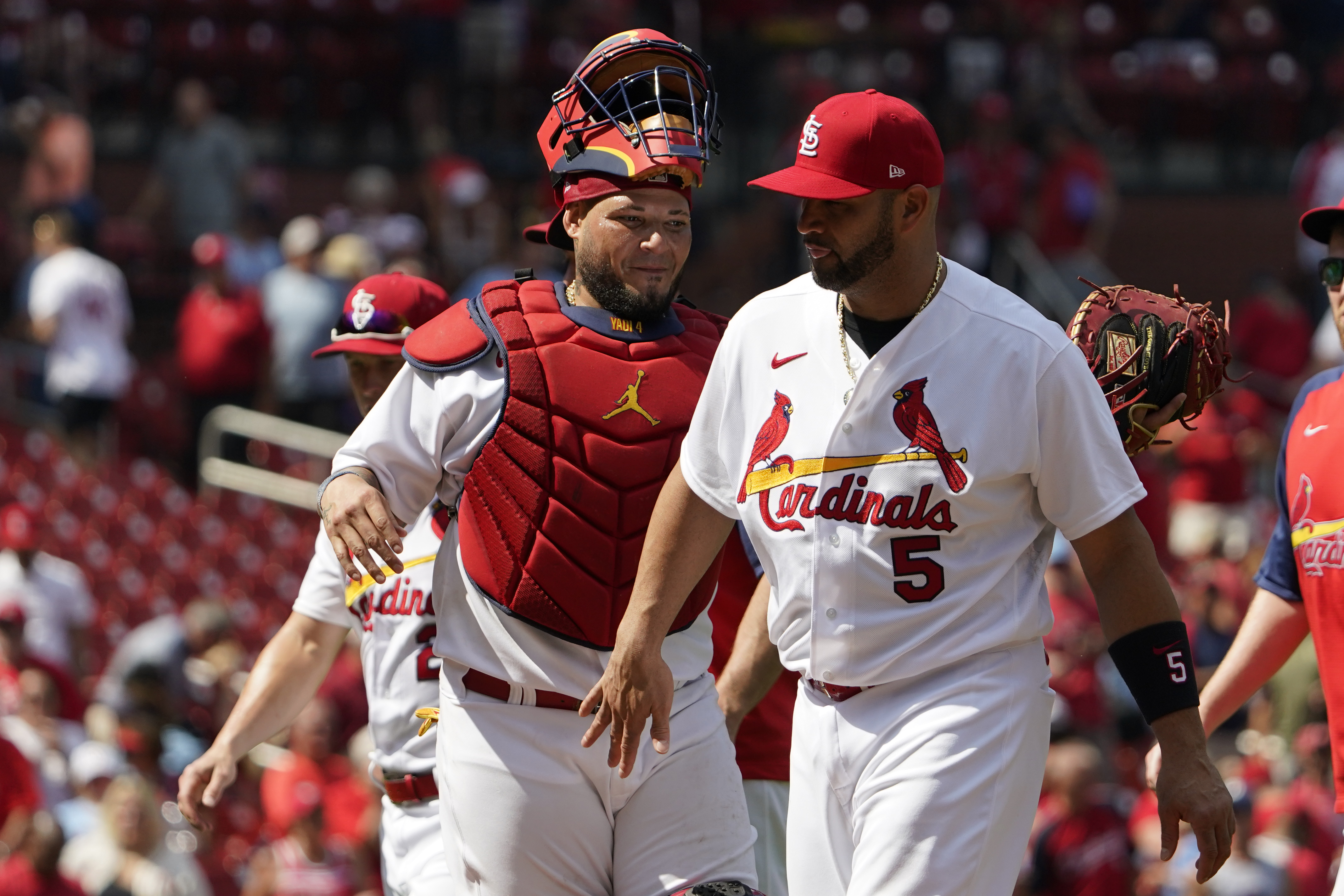 4 pruebas de que los Cardenales de San Luis no se equivocaron con Yadier  Molina