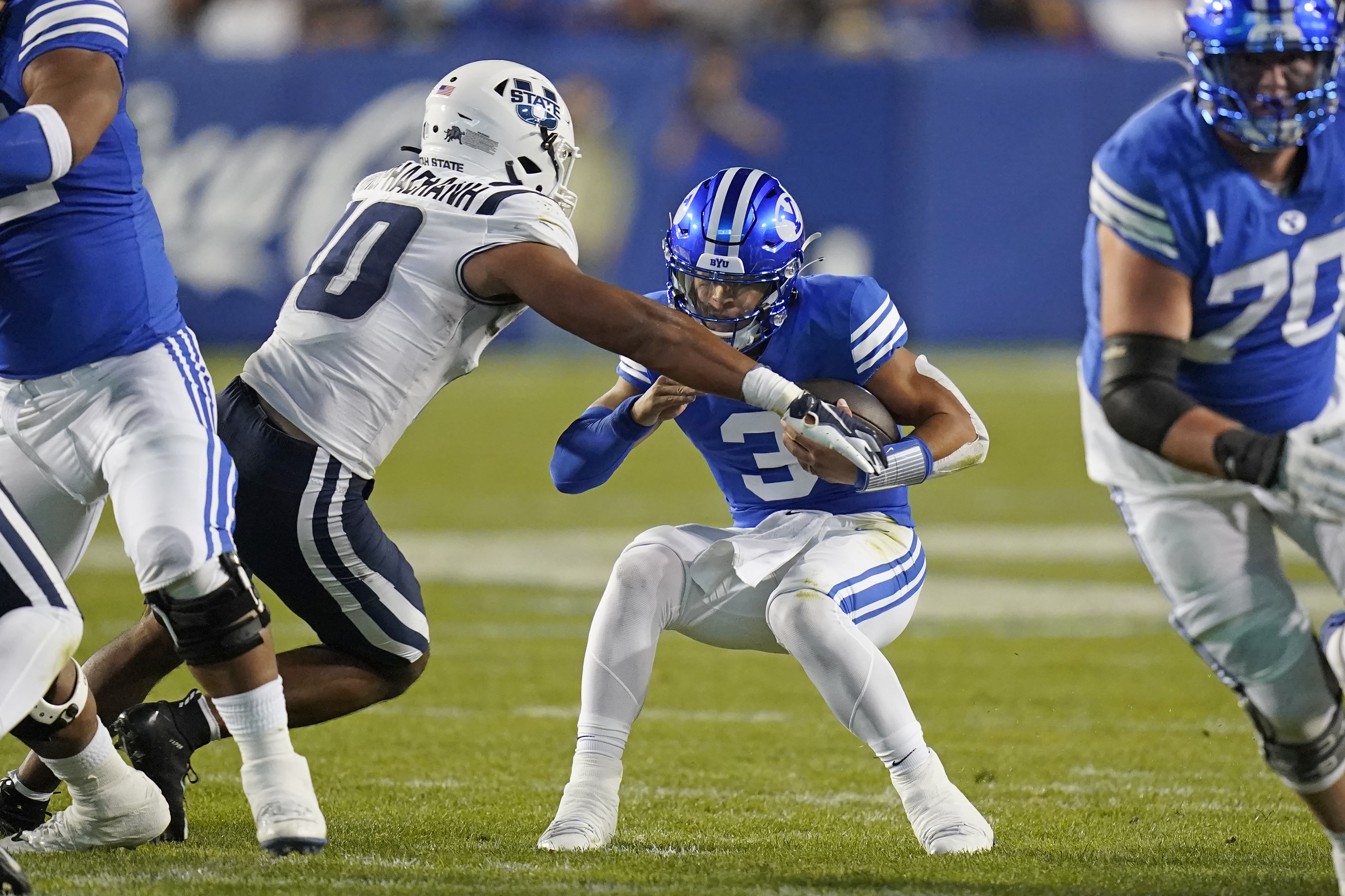 Hall tosses 3 TDs, rallies No. 19 BYU past Utah State 38-26