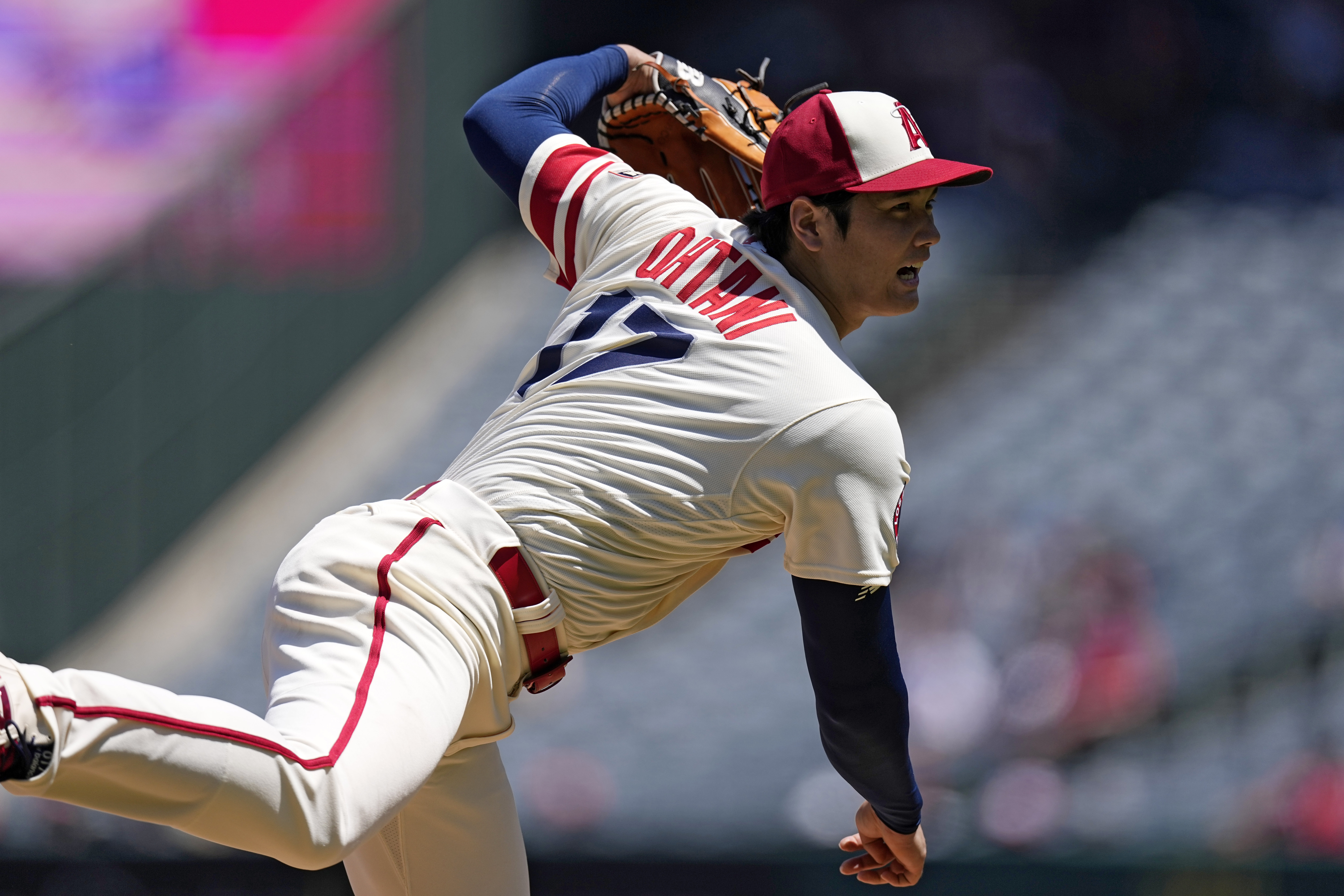 Shohei Ohtani's Injury Changes Everything—for Free Agency and