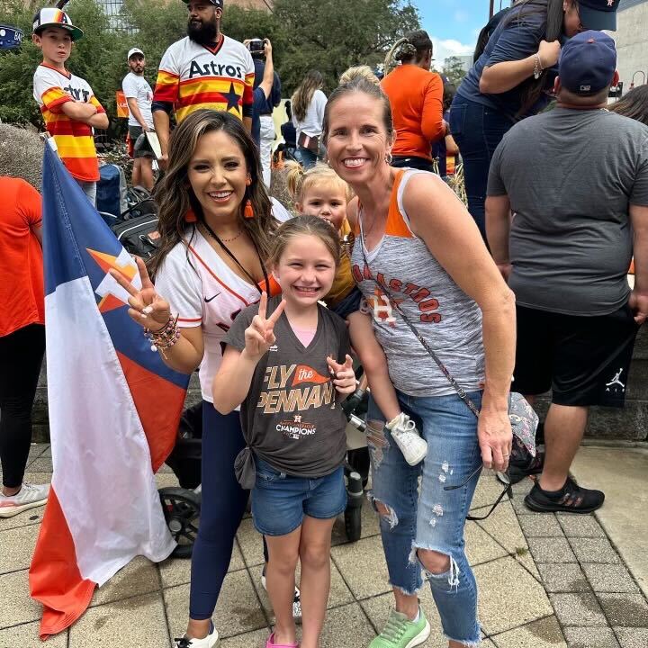 With the Houston Astros Advancing To Play The Royals, Fans Show Support  With Gear – Houston Public Media