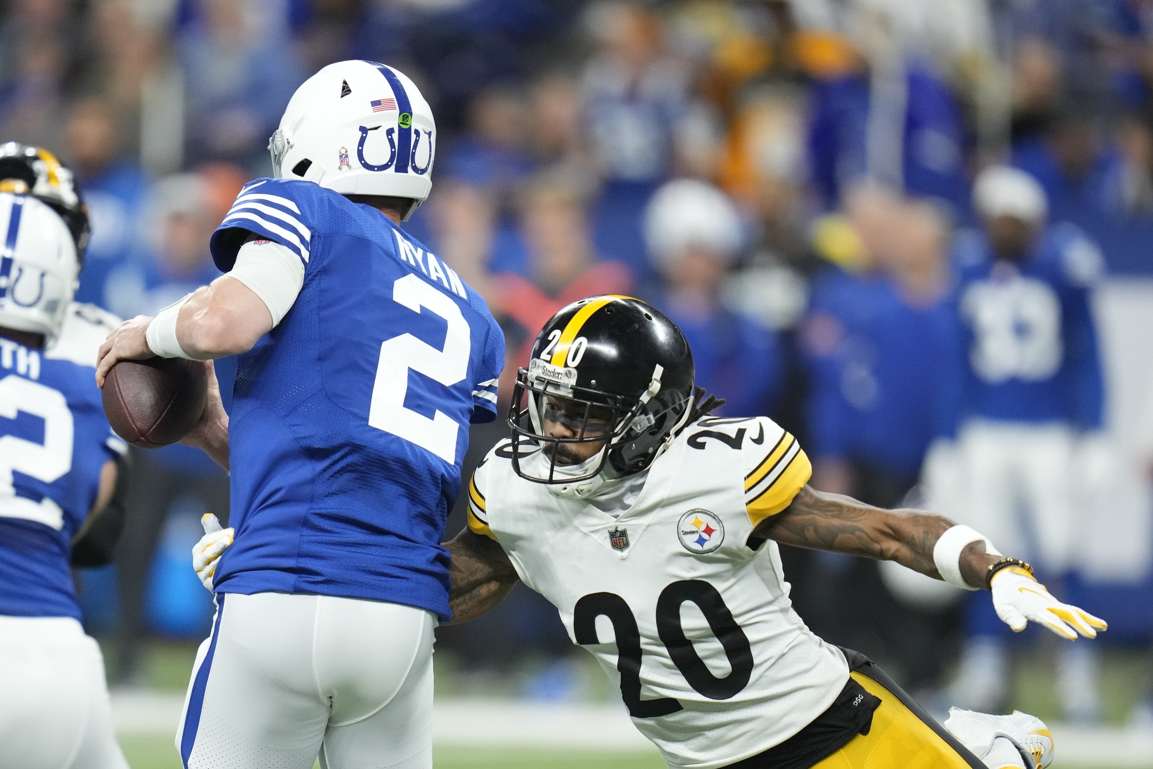 Snell runs for go-ahead TD, Steelers hold off Colts 24-17 - WISH