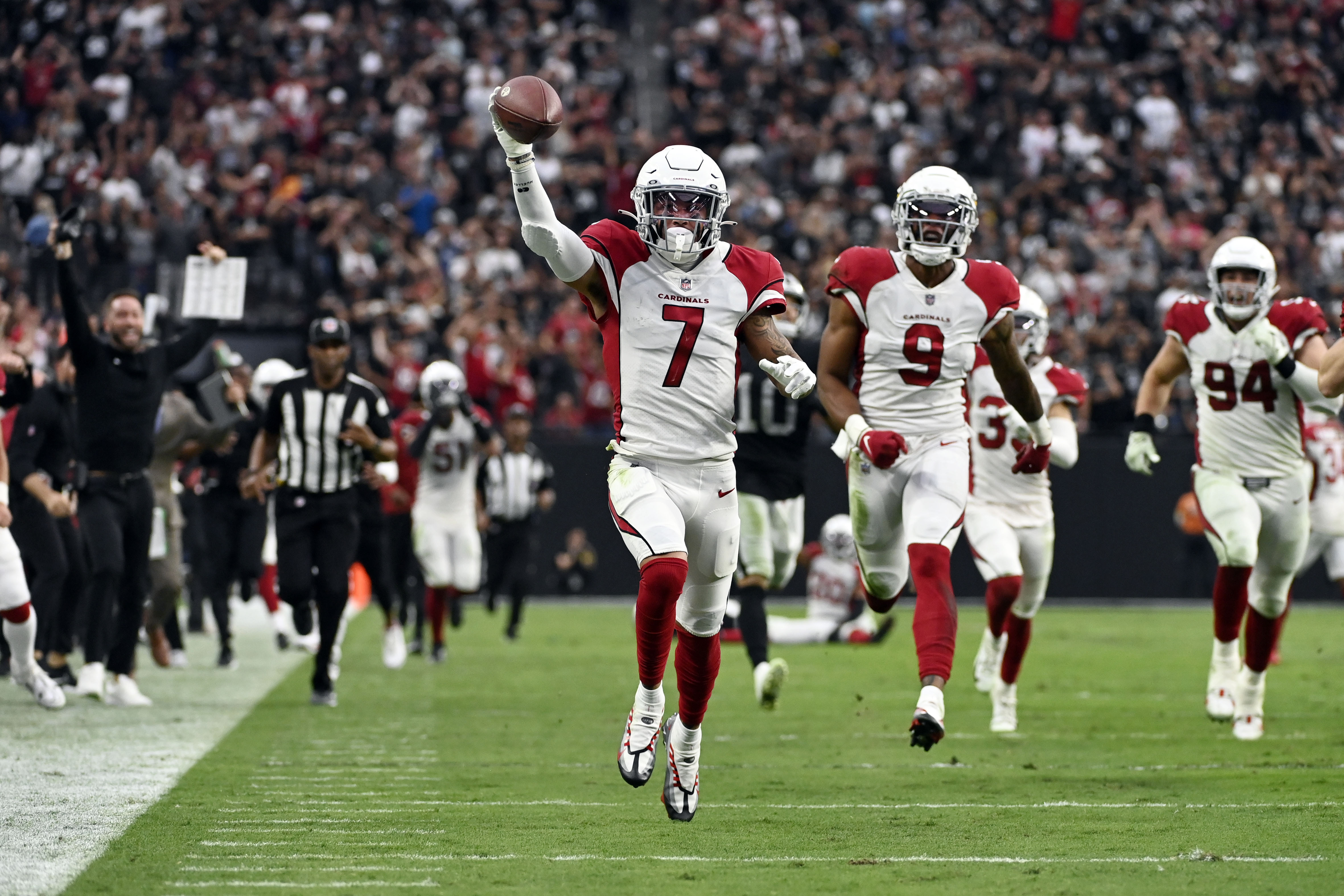 Cardinals' undefeated start ends with miscommunication