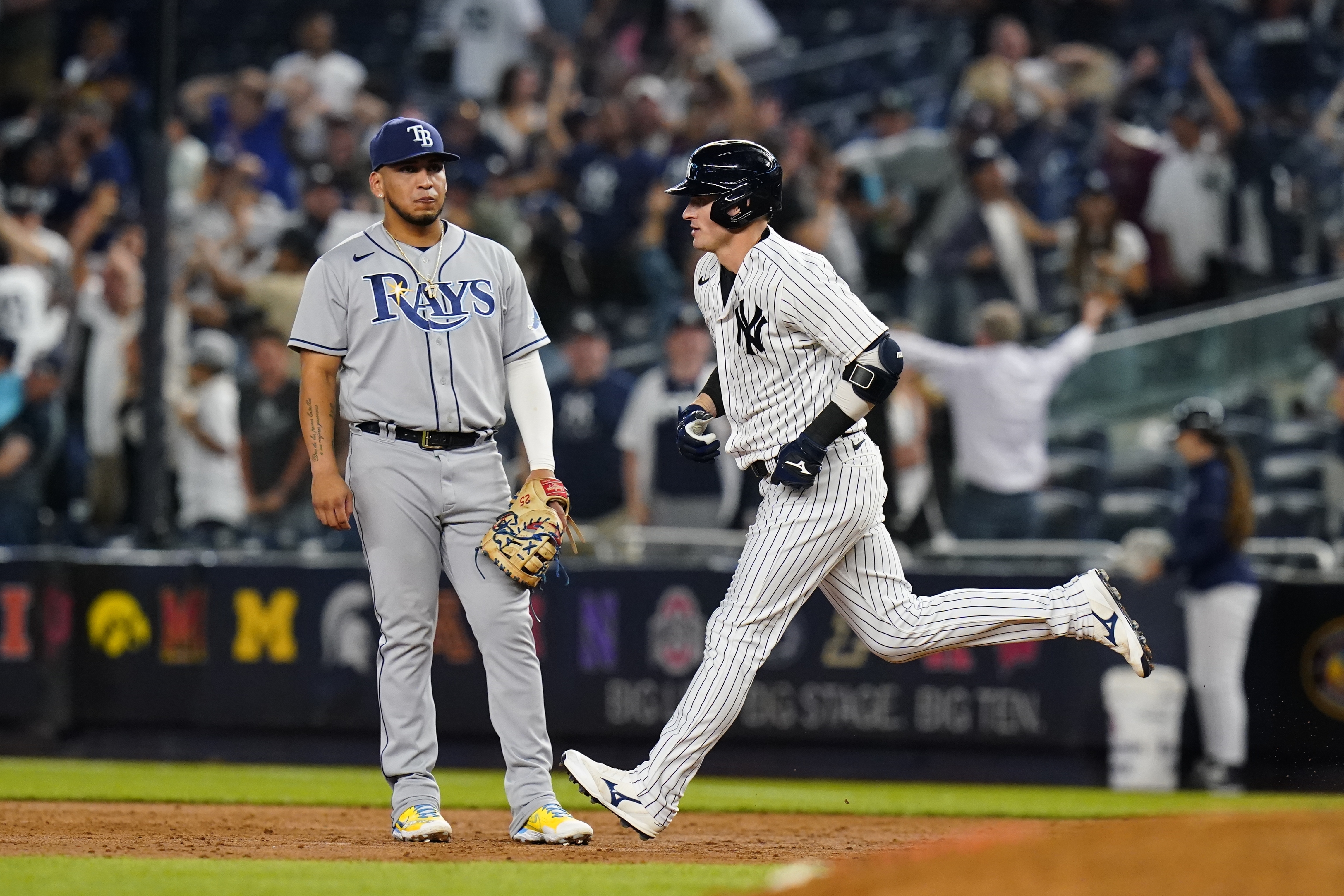 Yankees slam Rays in much-needed win, Josh Donaldson shows dad strength 