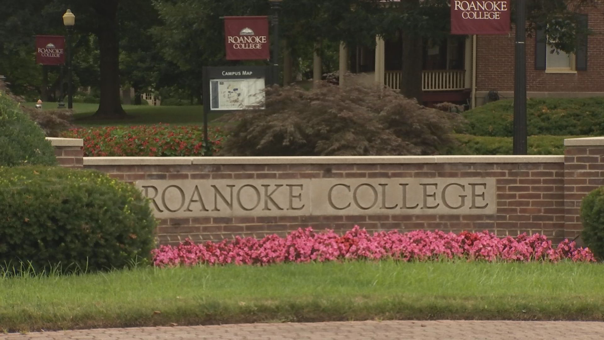 Roanoke College Students To Return To Campus In Phases For Upcoming Spring Semester