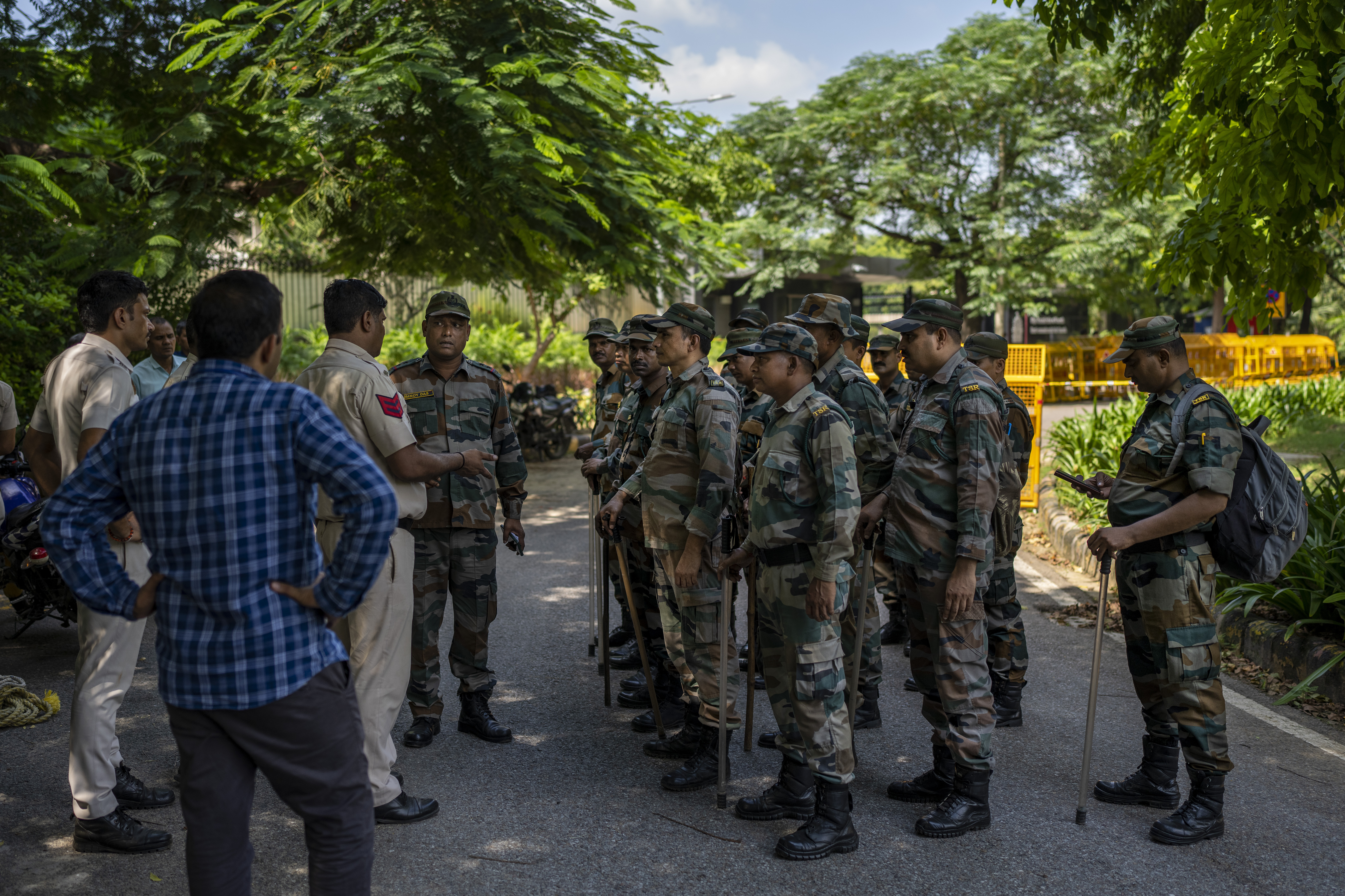 Modi Wearing Indian Army Uniform Is A Punishable Offence