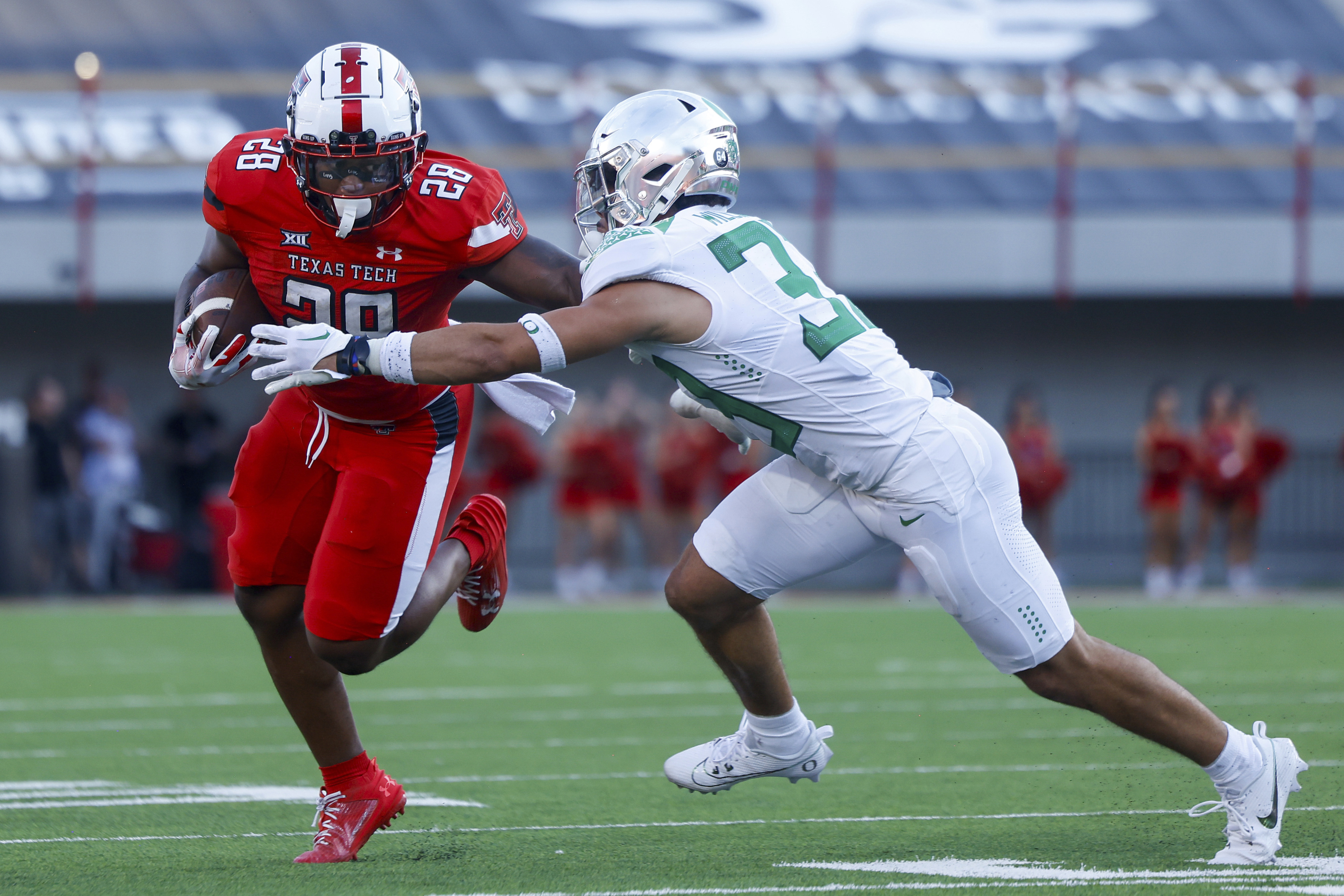 Bo Nix, Oregon Ducks rally past Texas Tech