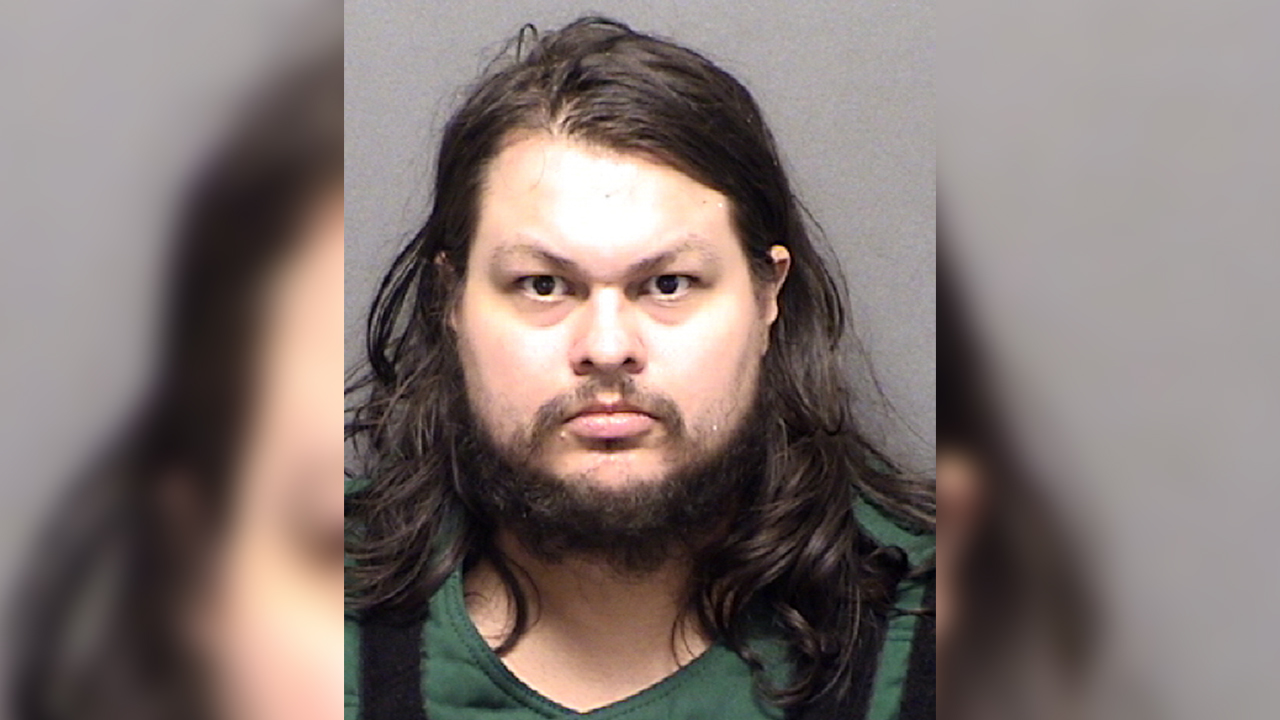 1280px x 720px - Man arrested after police find multiple videos, photos of child porn on his  phone, affidavit says