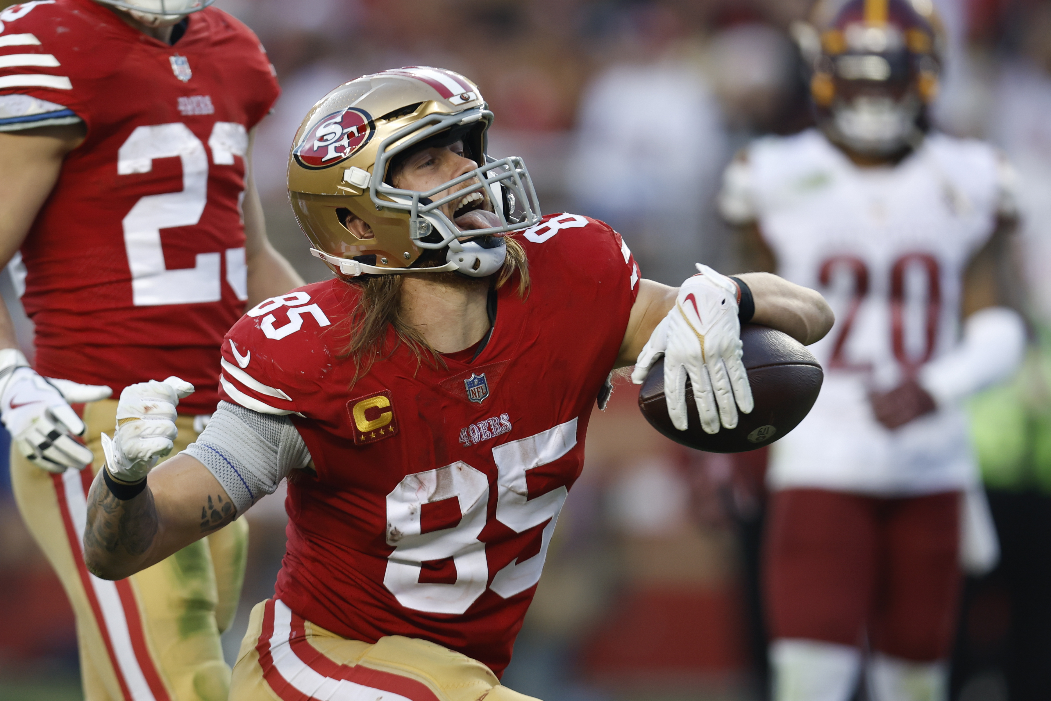 Purdy leads 49ers past Commanders 37-20 for 8th straight win - The San  Diego Union-Tribune