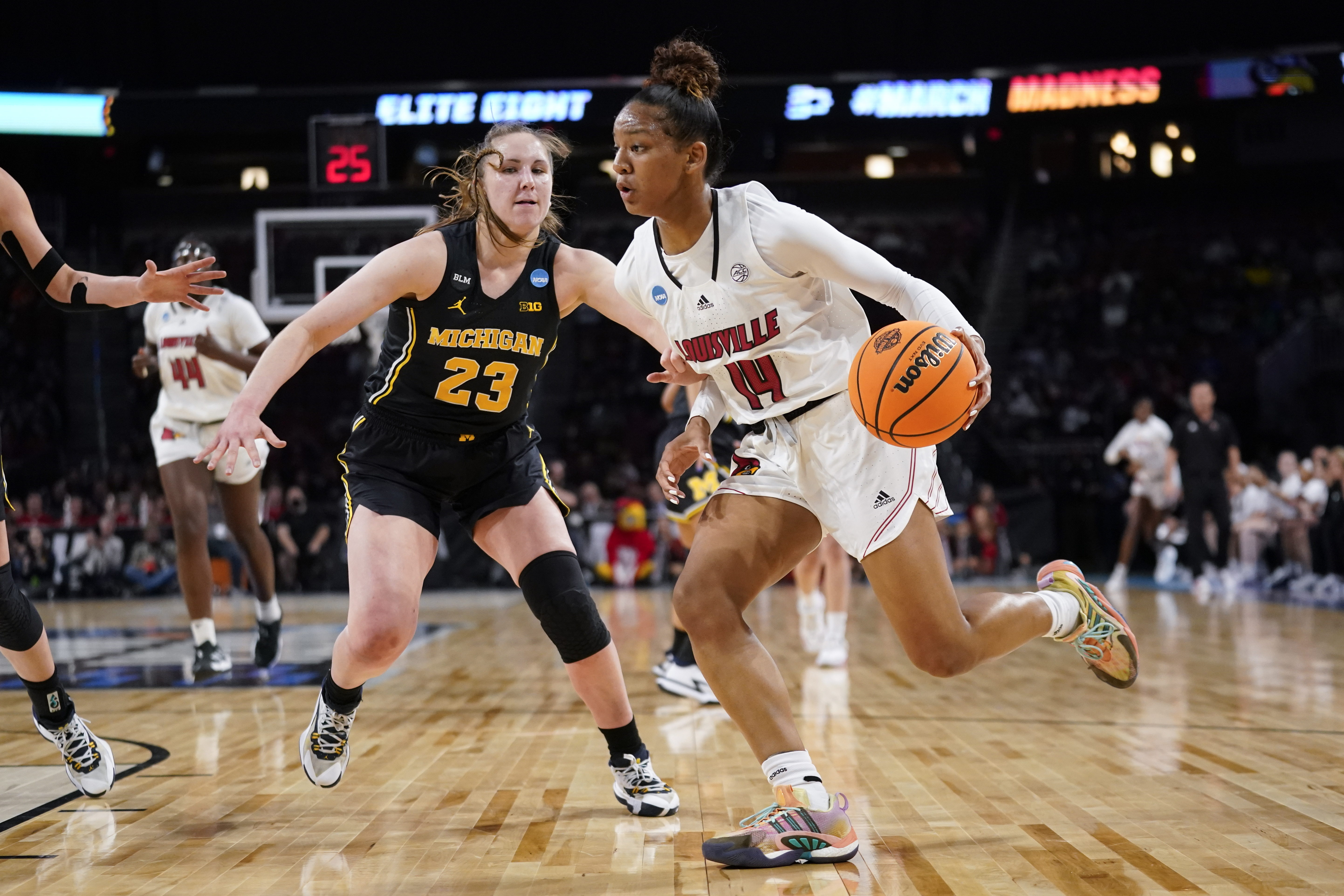 March Madness 2022: Louisville beats Michigan 62-50, returns to Final Four