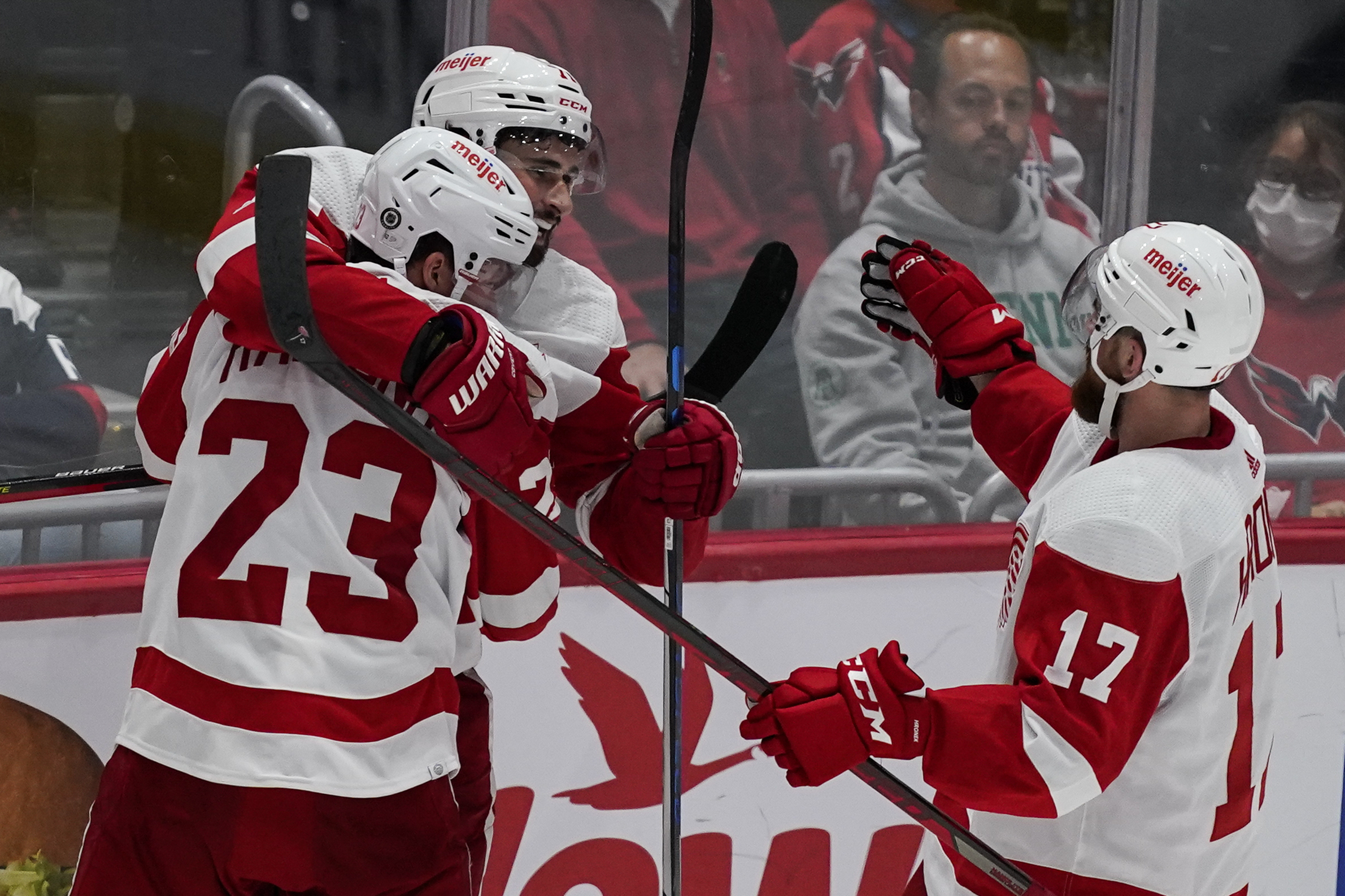 Dear Red Wings: Gemel Smith; real Wild Card team?; massive