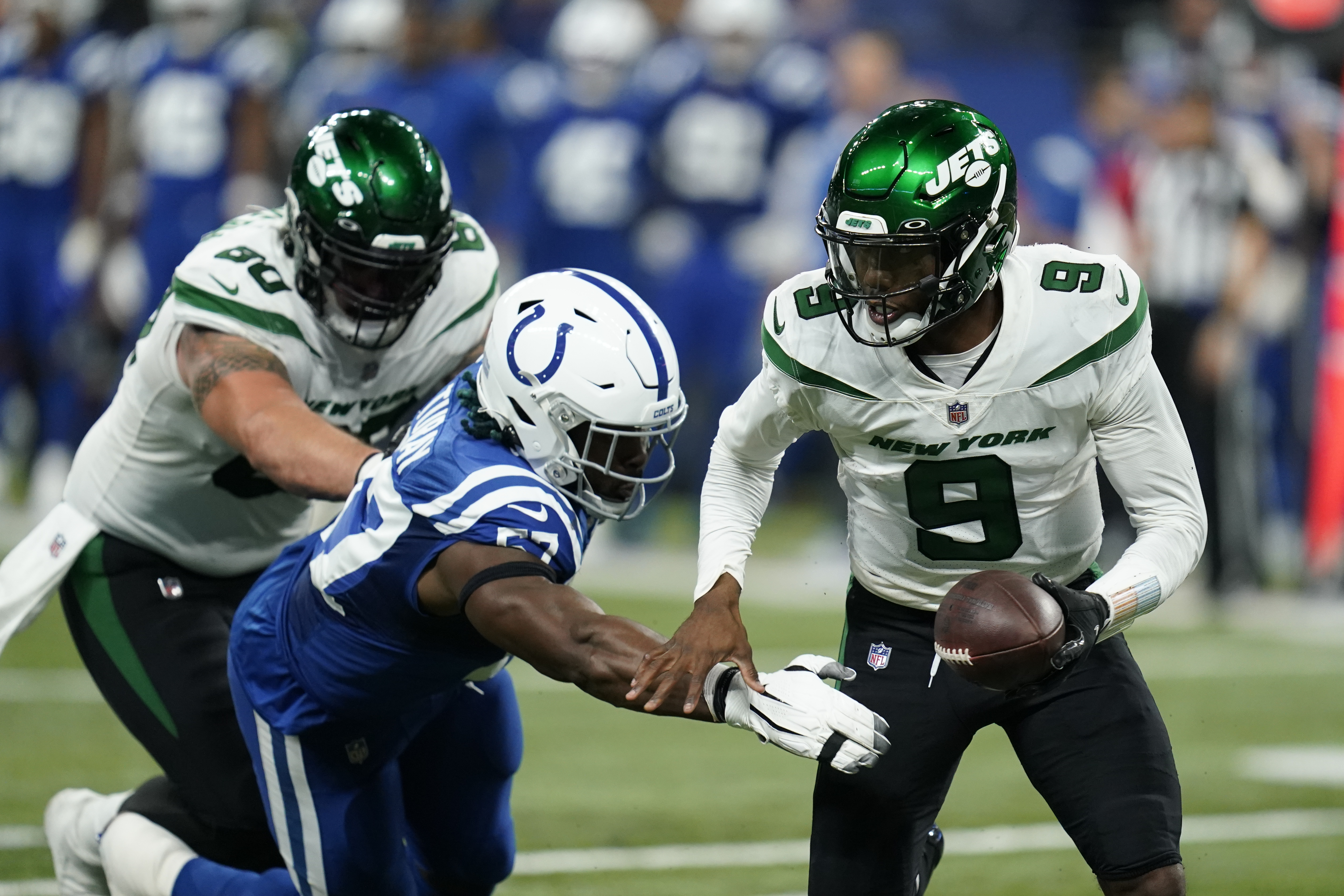 Taylor, ground game help Colts find easy path past Jets - Seattle