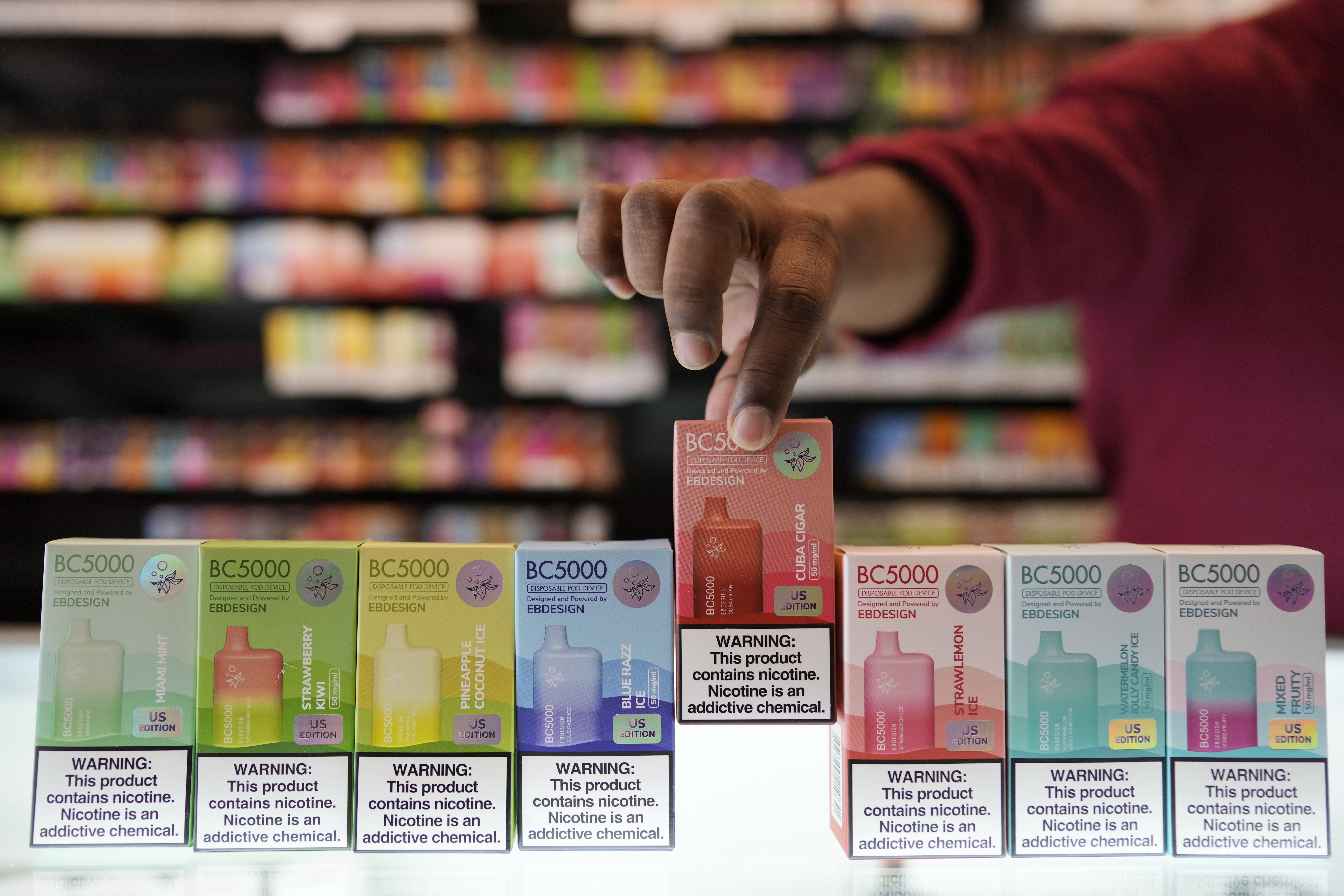 elfbar nachfüll pod läuft aus 5 takeaways from the AP's report on Chinese disposable e-cigarettes  flooding the US market