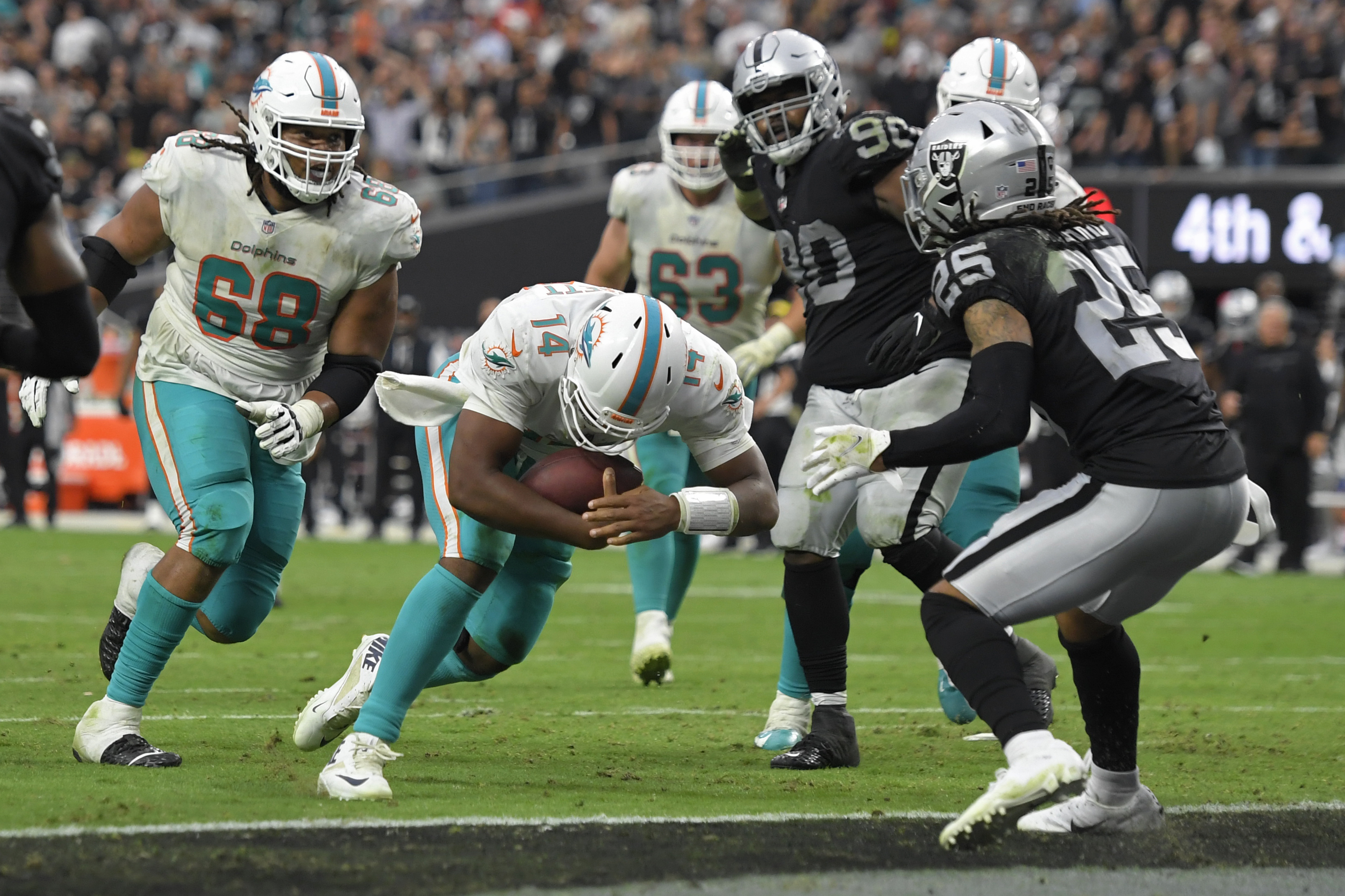 Daniel Carlson's field goal gives Raiders 31-28 OT win over Miami – The  Denver Post