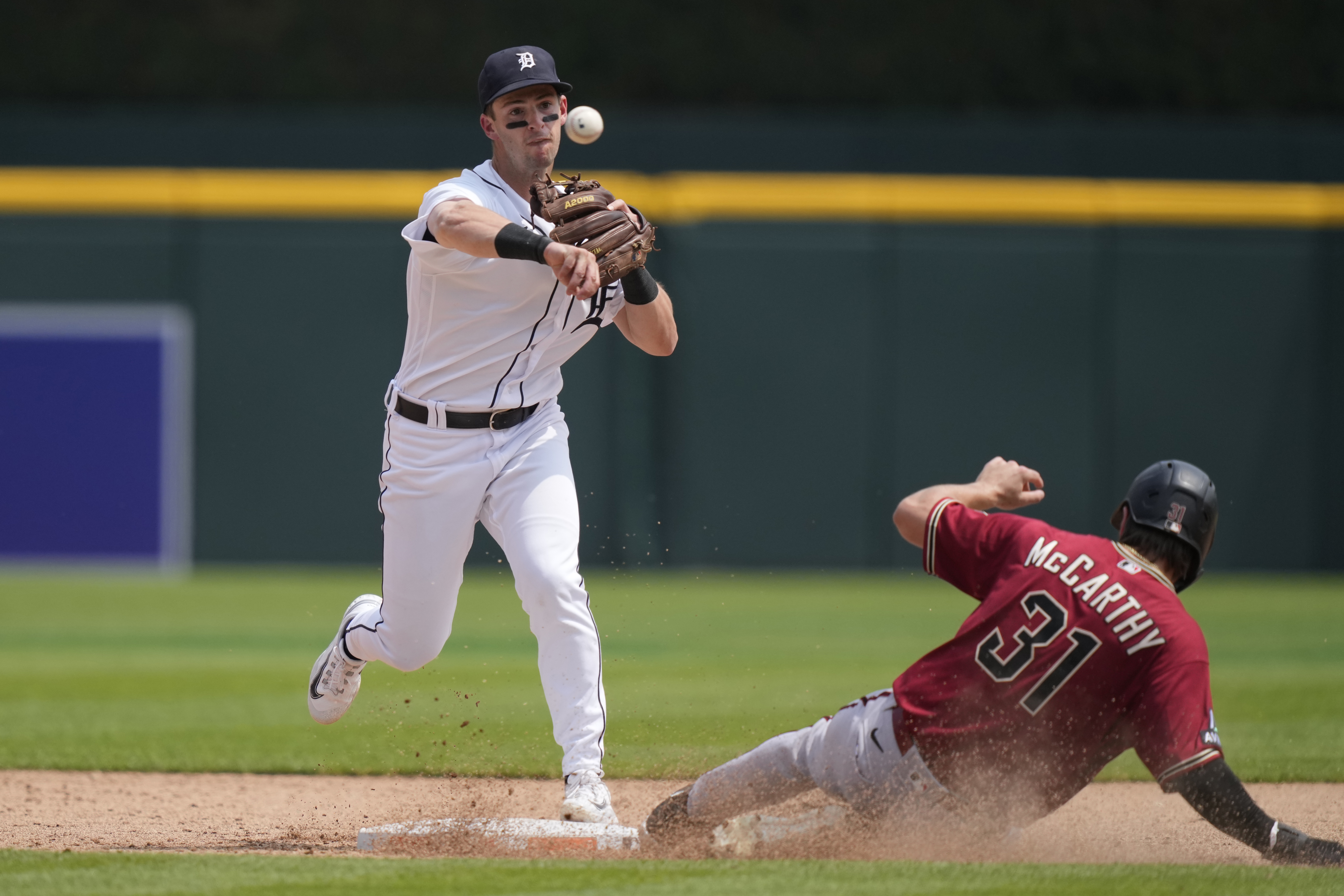 Ahmed, Gurriel homer, Diamondbacks send Tigers to 8th straight loss