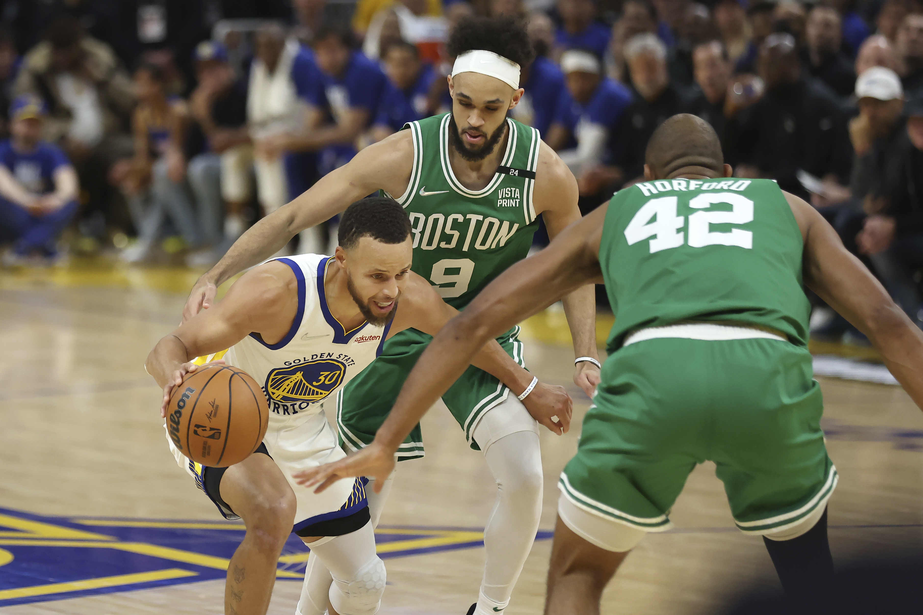 Stephen Curry makes history with 3-point shooting against Celtics in Game 1  of NBA Finals 