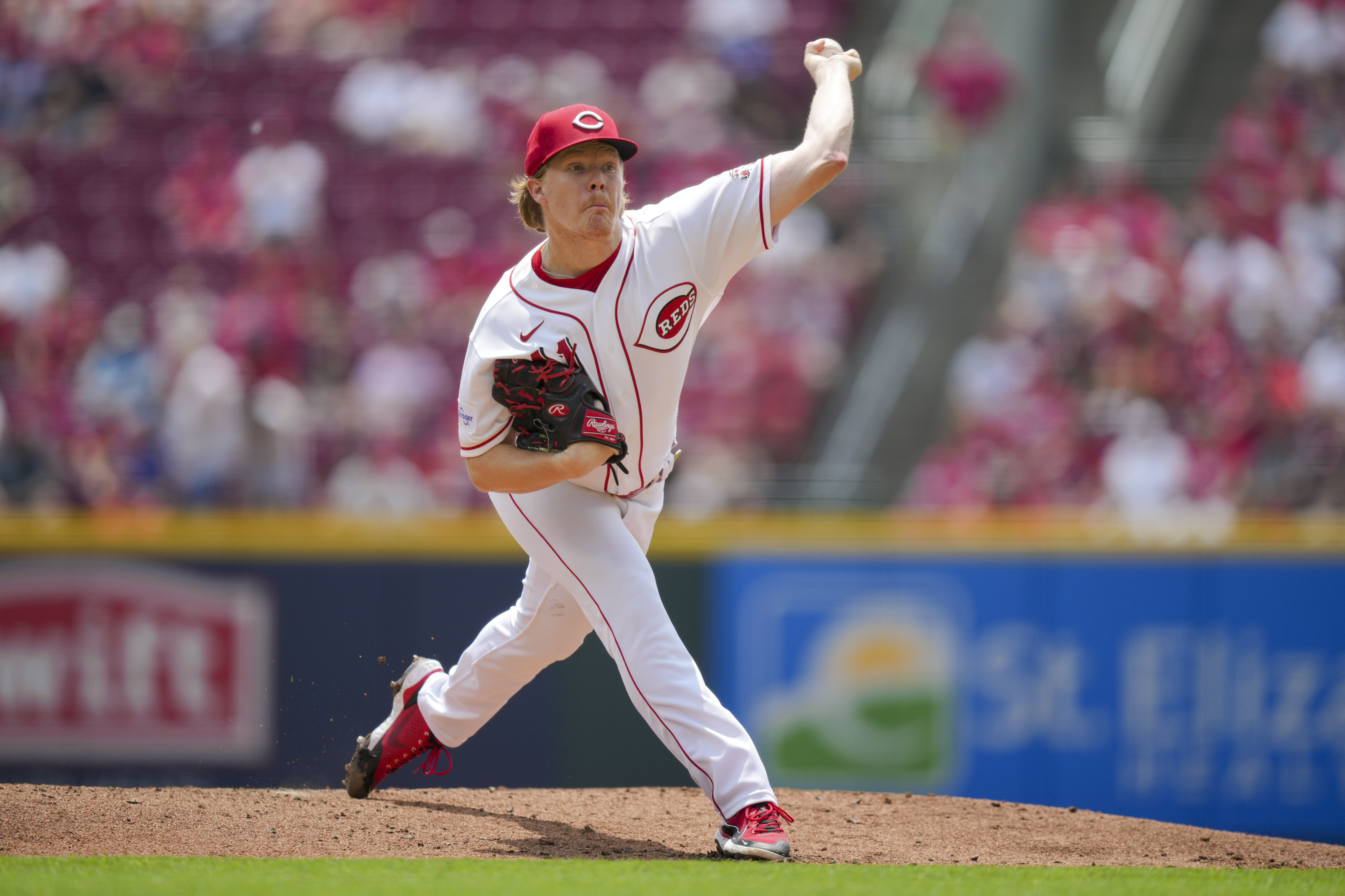 India homers, Cincinnati Reds push winning streak to 7 games with