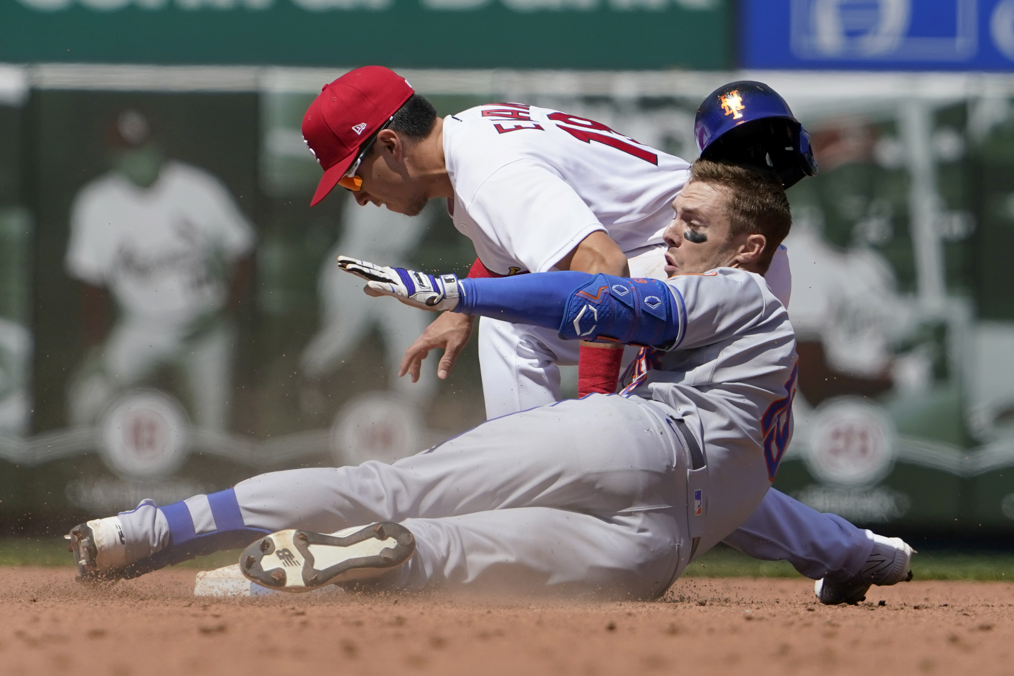 St. Louis Cardinals' Nolan Arenado buzzed by frustrated New York