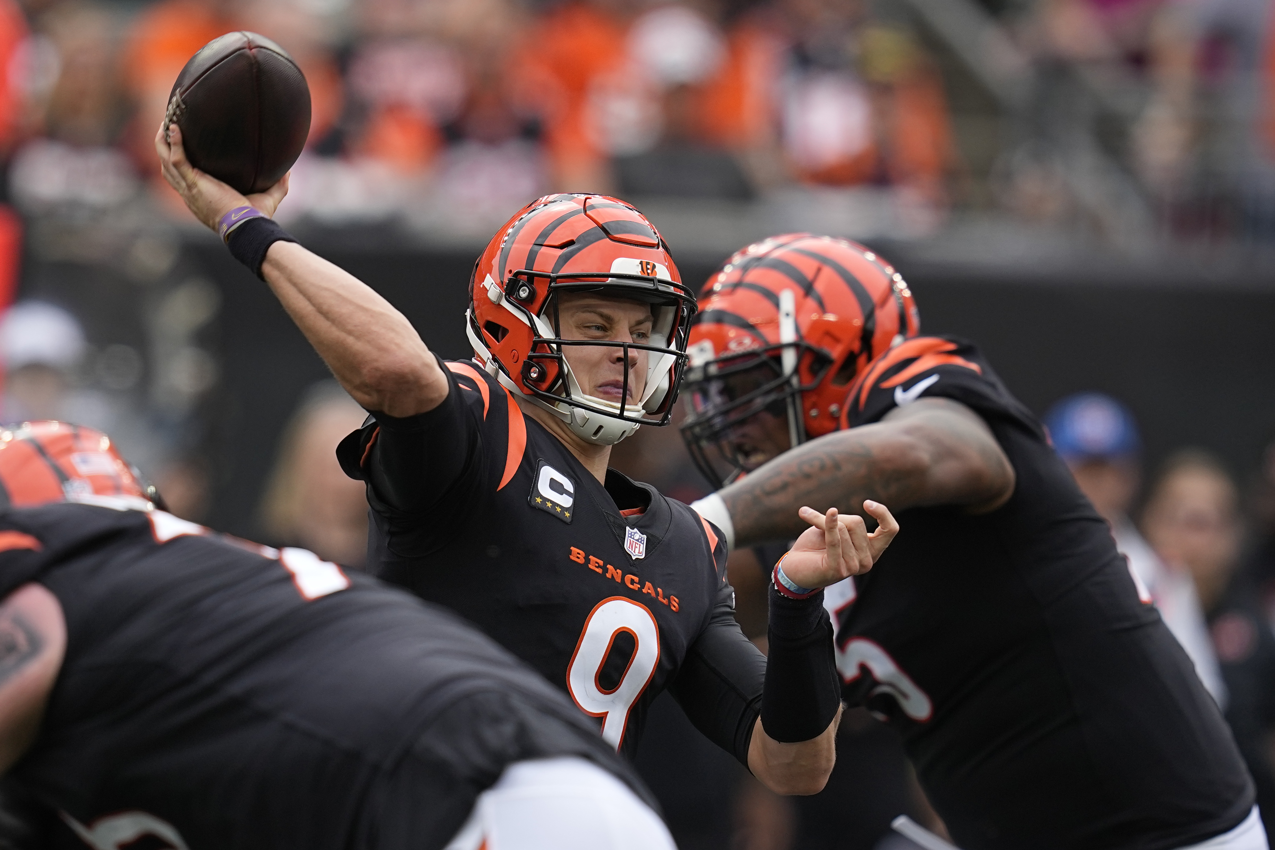 Joe Burrow's calf is sore again, an ominous sign for the 0-2 Bengals, National