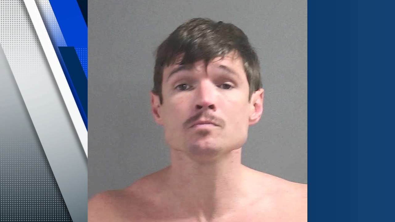 Man jumps into Halifax River after armed carjacking in Volusia