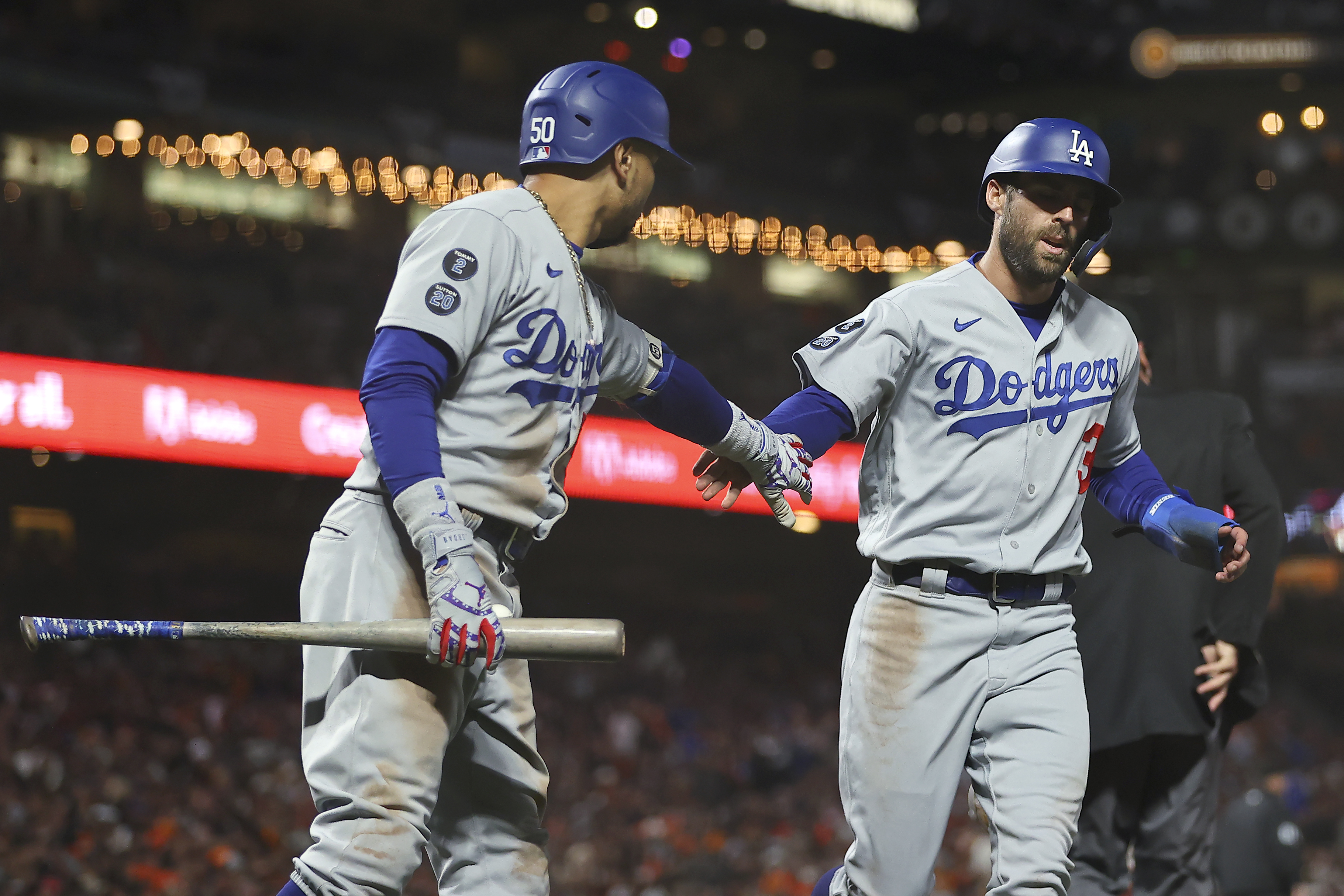 Bellinger, Muncy and Urias Lead L.A. Dodgers Past Milwaukee