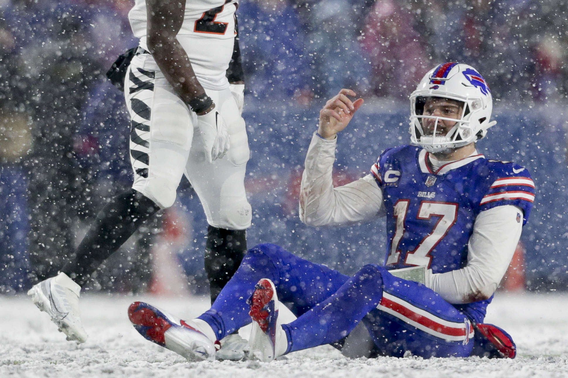 Bengals return to AFC championship with 27-10 rout of Bills – KGET 17