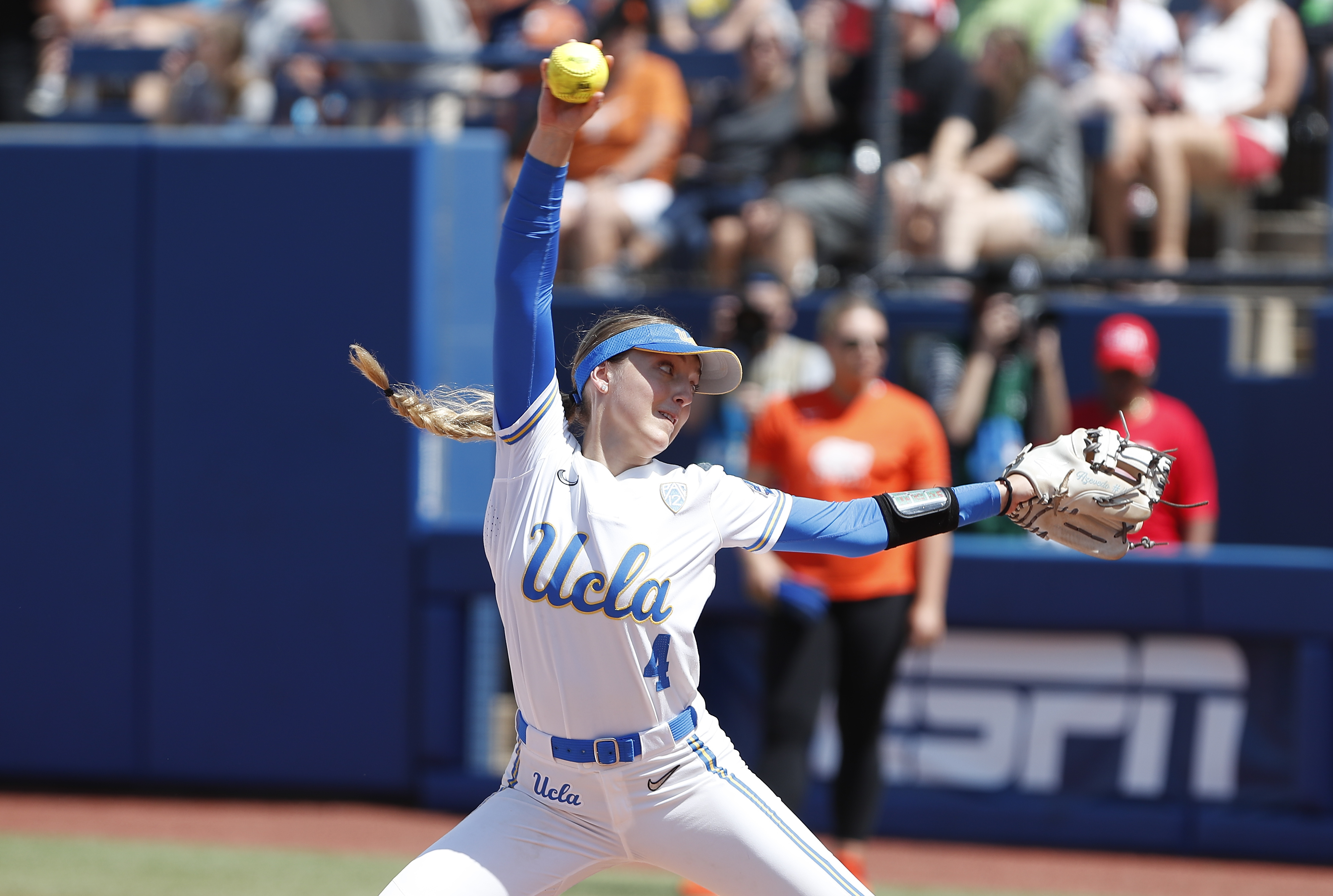 WATCH: UCLA blasts solo home run in ninth inning against Florida State,  avoids elimination - On3