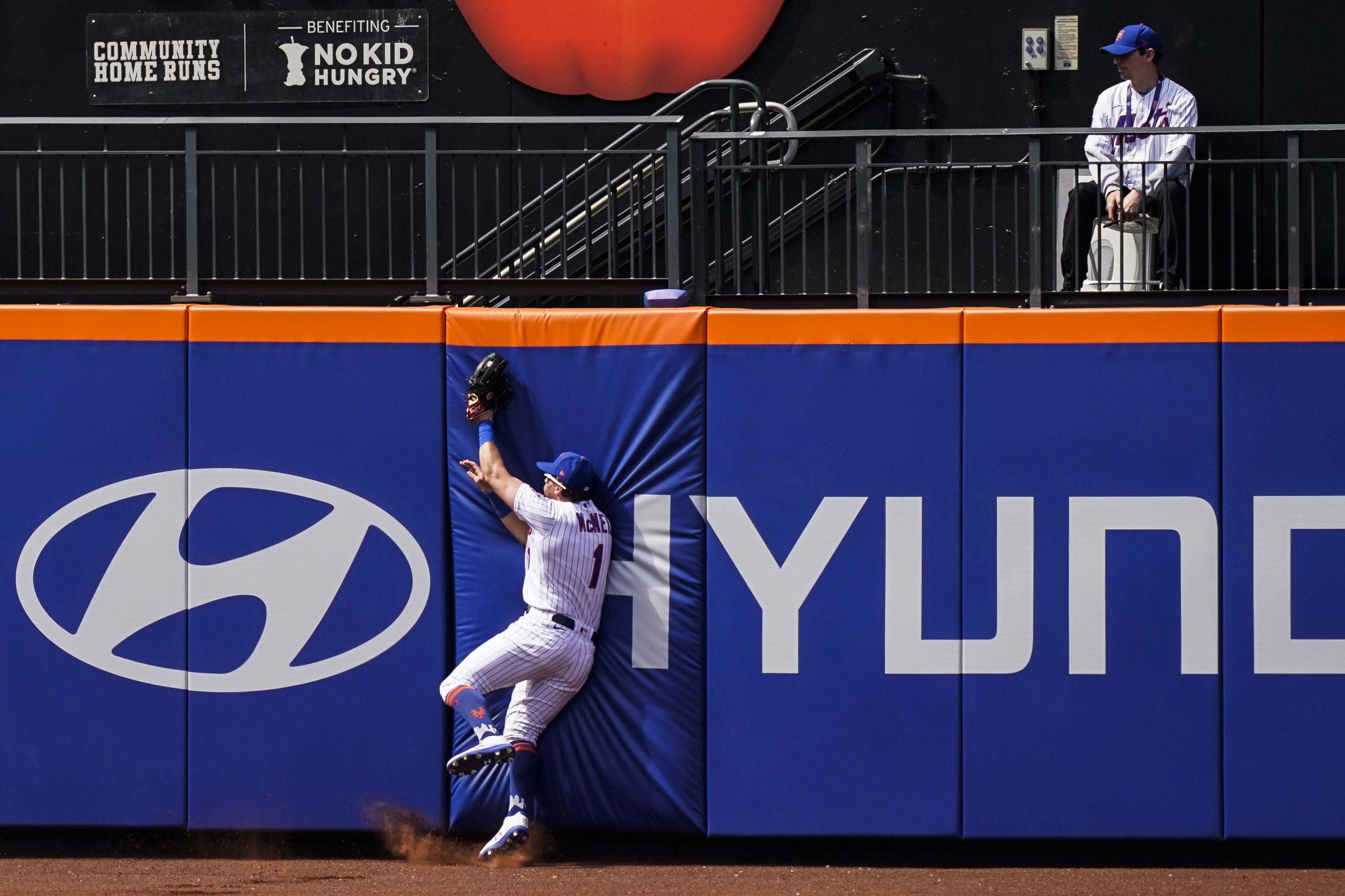 Brandon Nimmo, Mark Canha, Mets staffer, coach have COVID