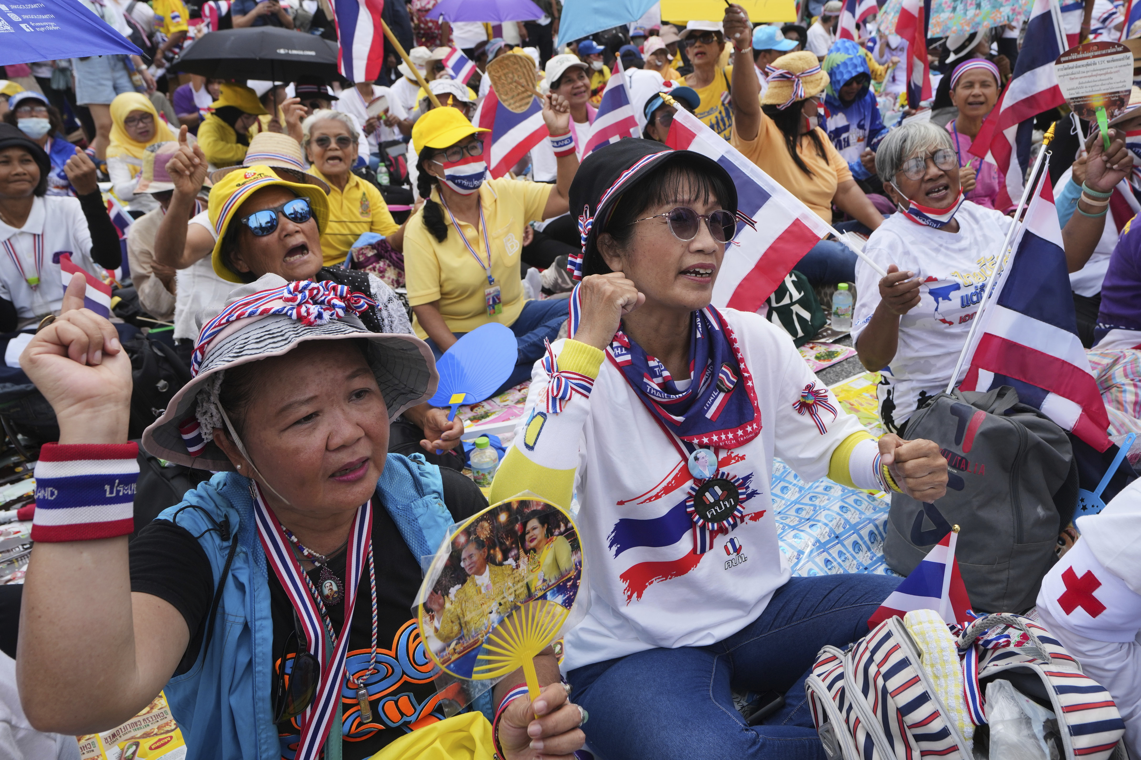 Protesters rally in Bangkok to demand Thai prime minister's