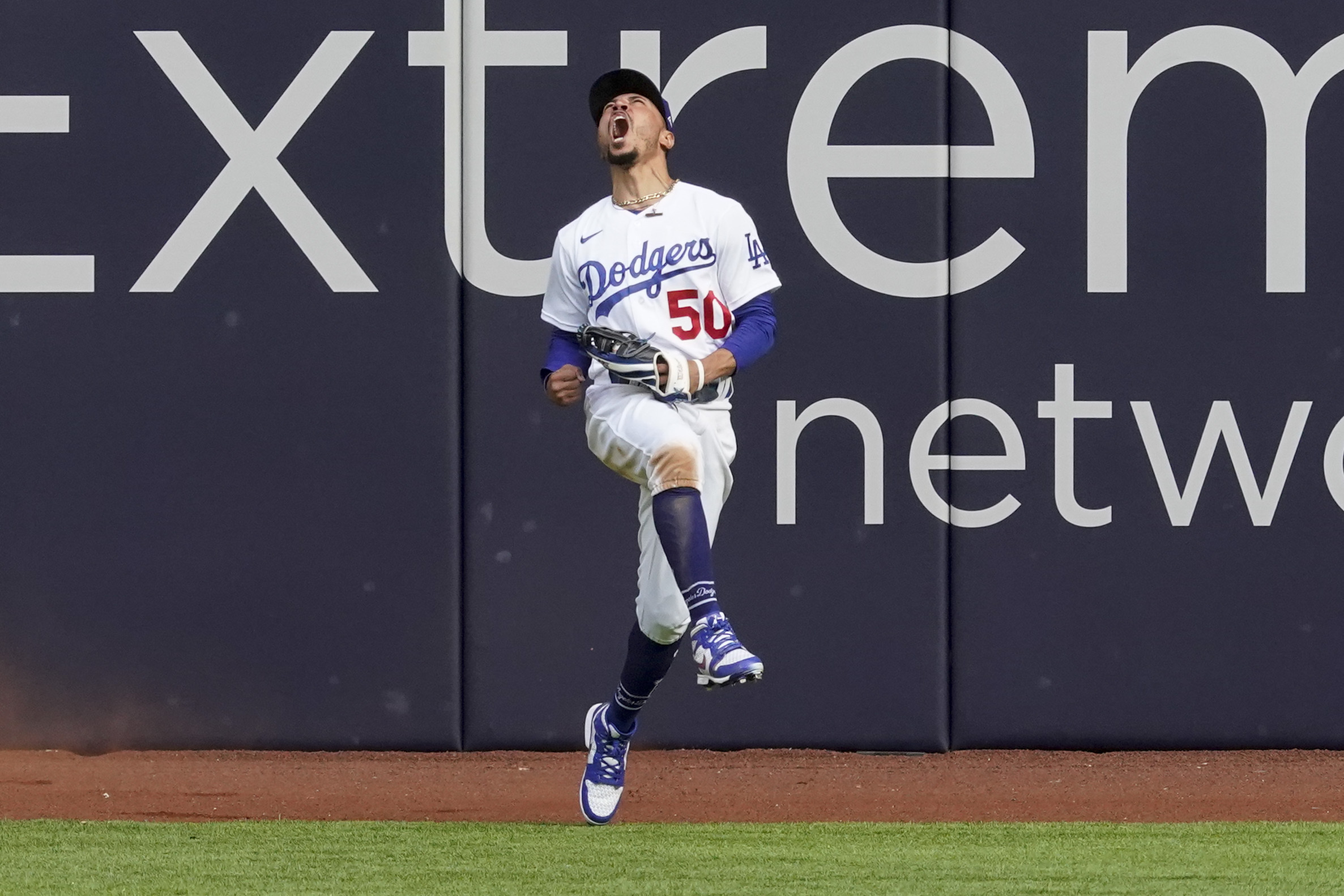 Betts, with another great grab, shows what Dodgers wanted