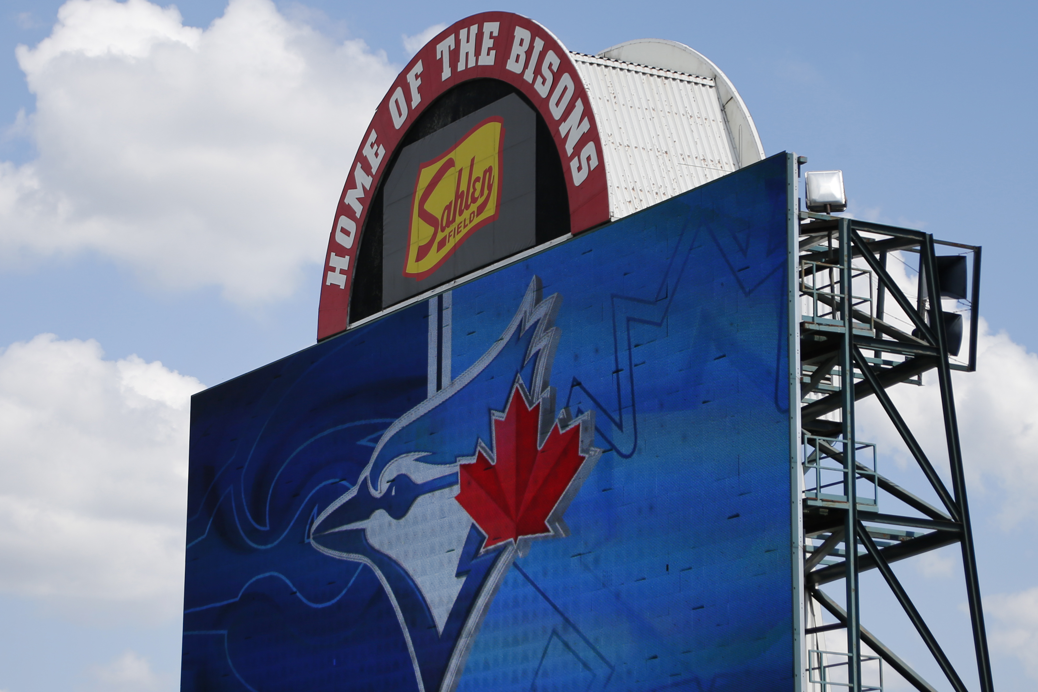 File:Blue Jays manager Charlie Montoyo Washington Nationals vs