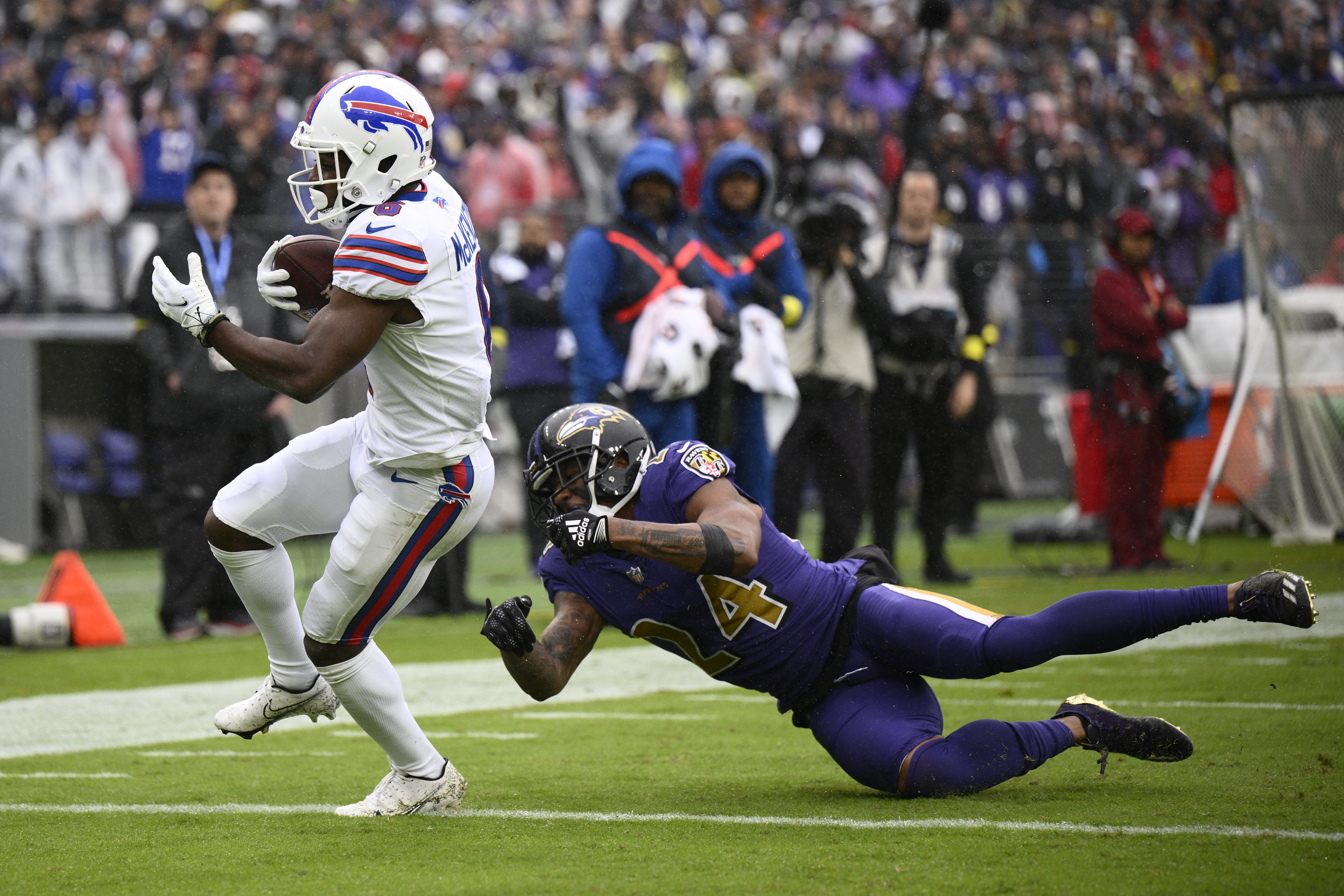 Tyler Bass hits game-winning field goal as Bills pull off comeback 23-20