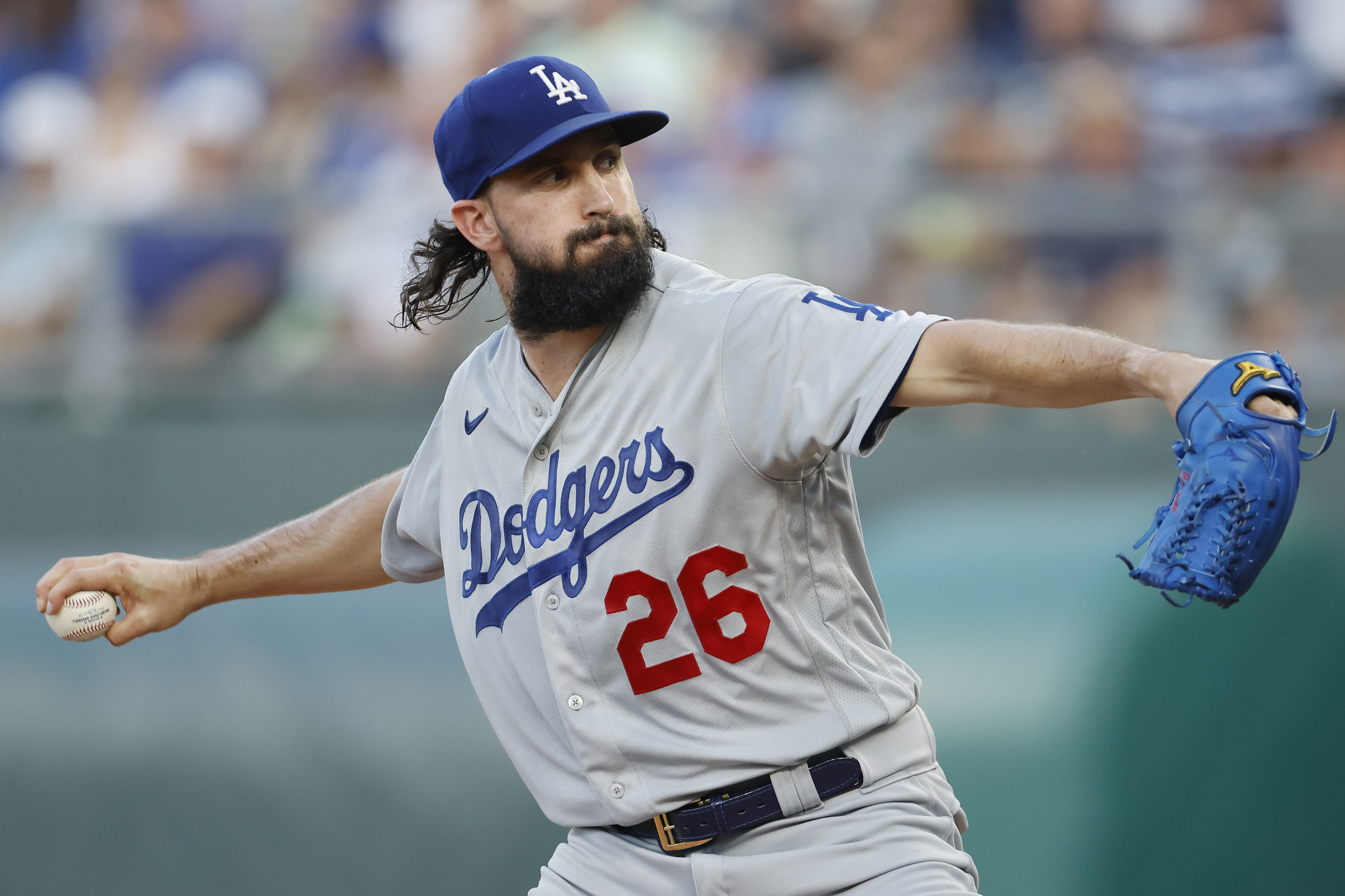 Dodgers' Tony Gonsolin pitching like an All-Star, embracing his inner cat