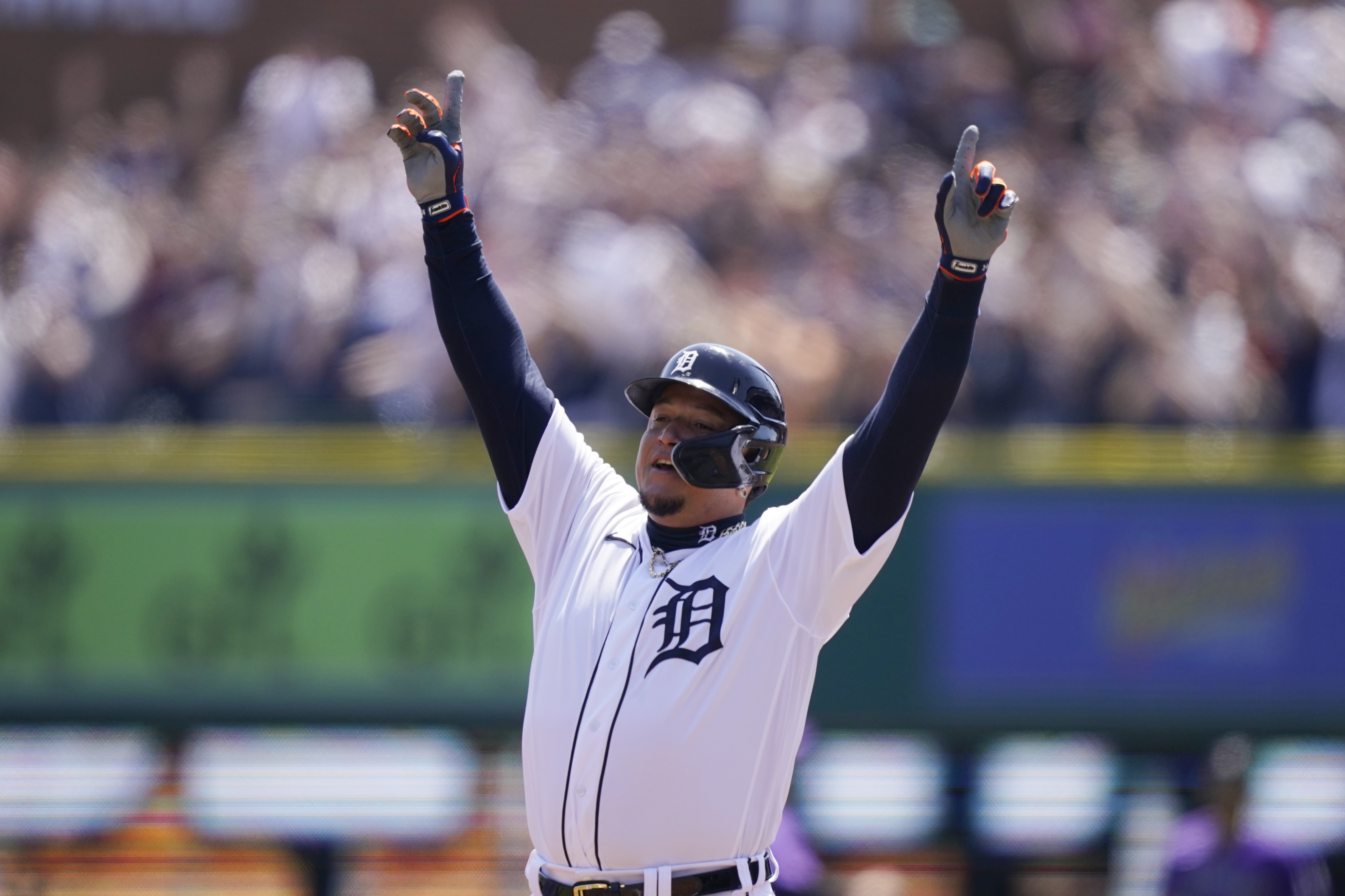 Congratulations pour in for Detroit Tigers' Miguel Cabrera after