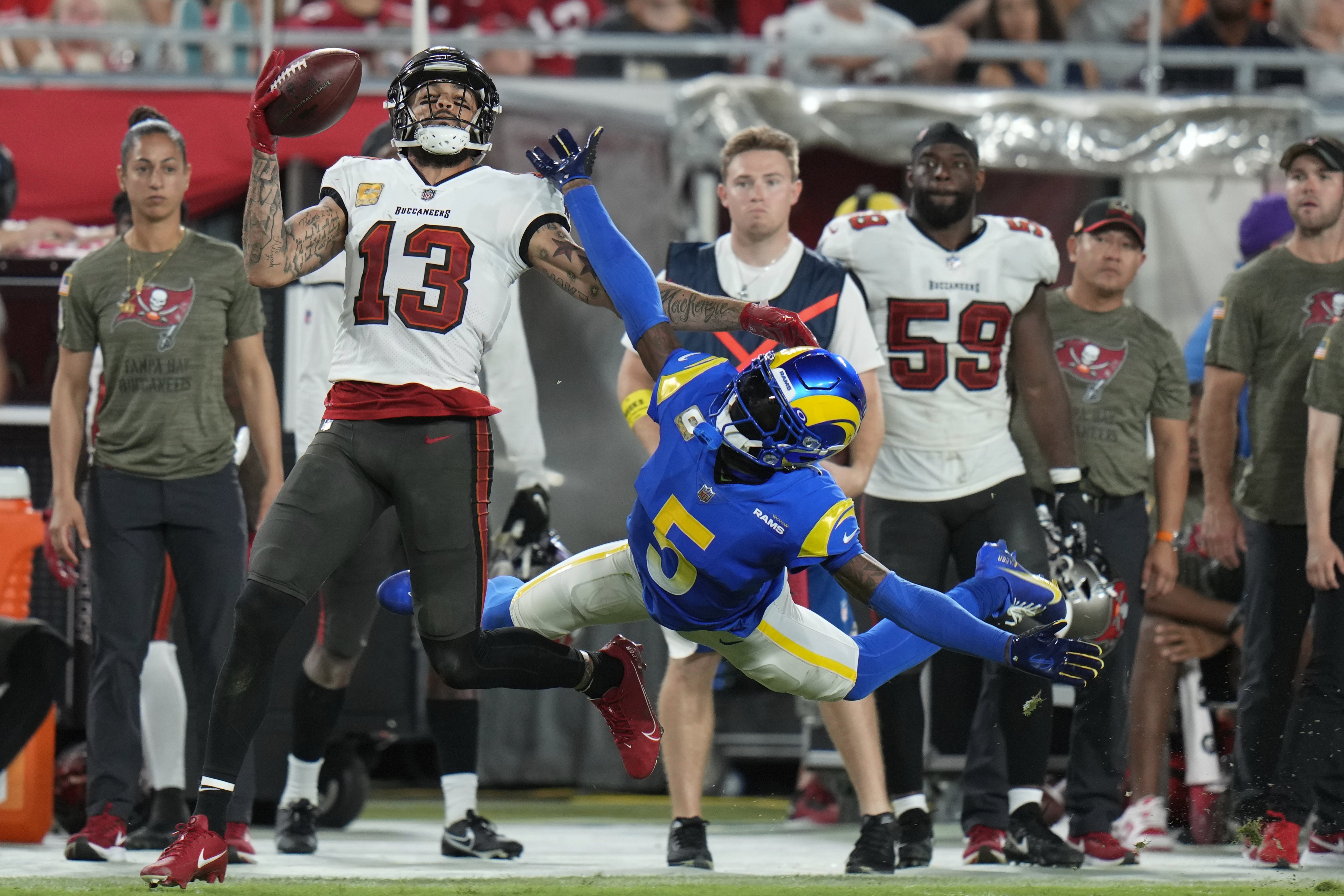 Bucs TE Brate allowed to re-enter game after concussion - The San