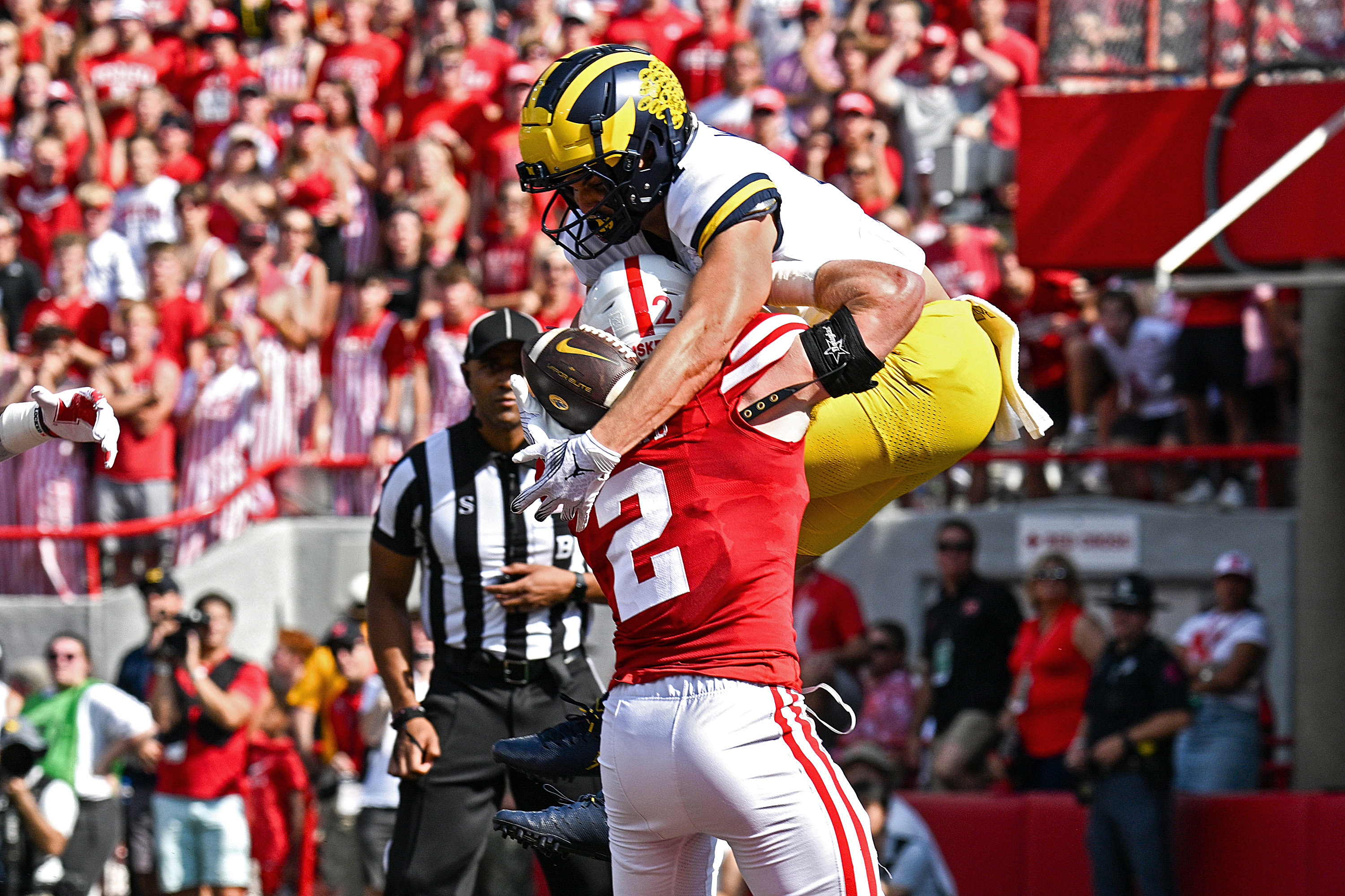 Michigan football imposes will against Nebraska to remain undefeated