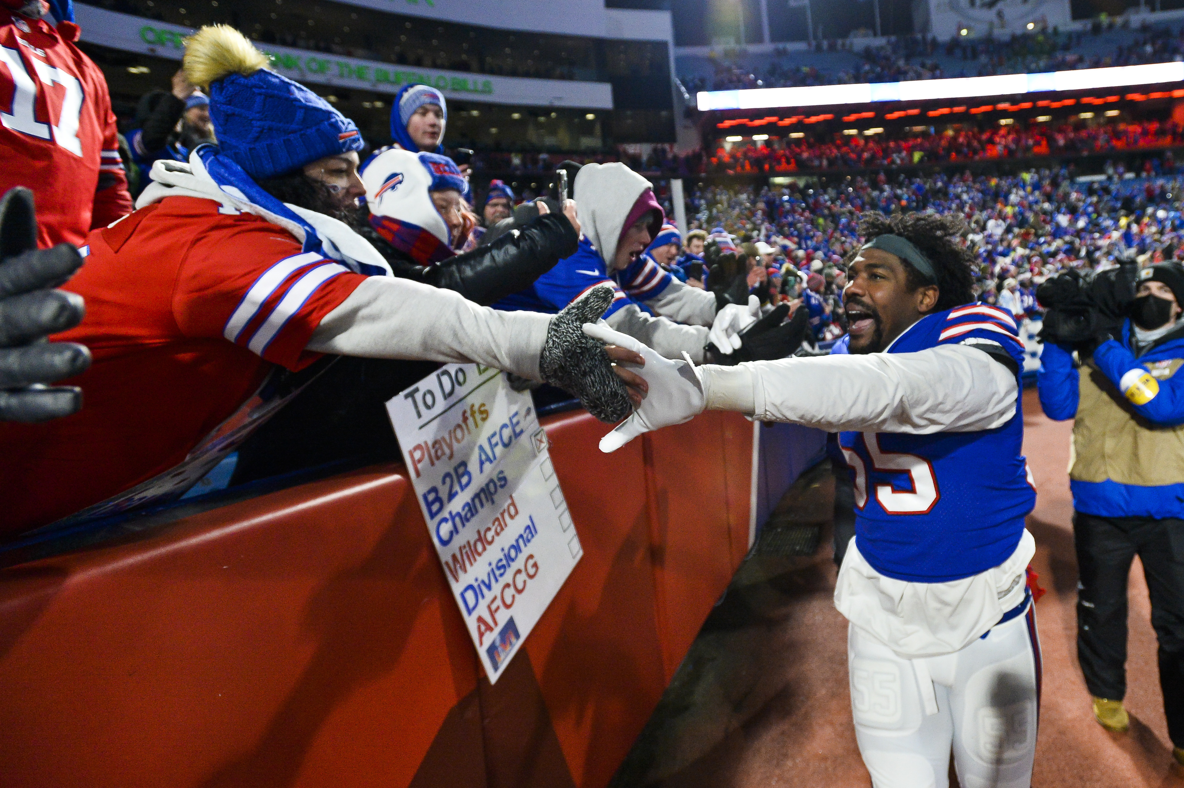 Jerry Hughes - Houston Texans Defensive End - ESPN