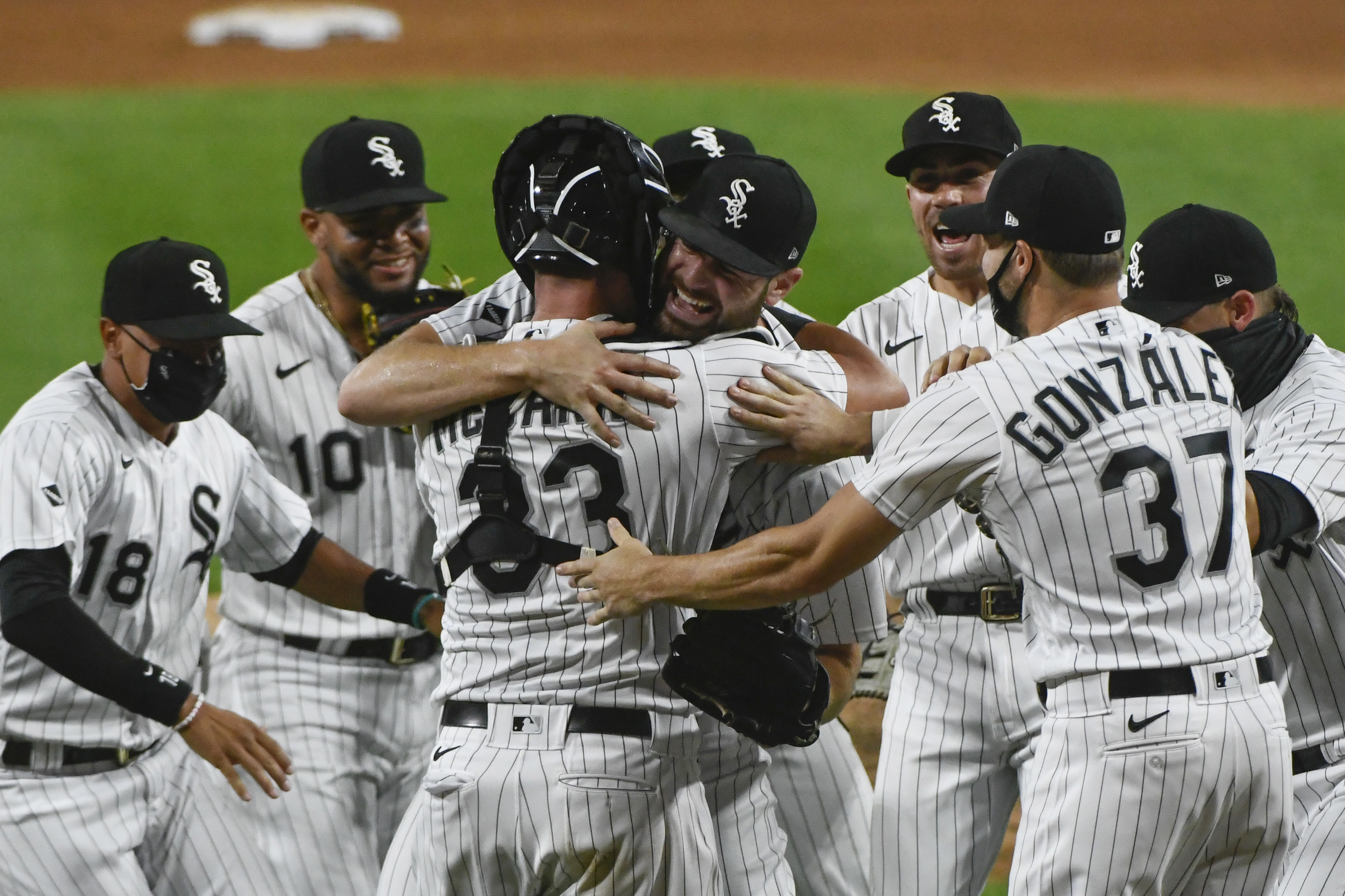 Lucas Giolito no-hitter preserved by Adam Engel's catch for final out