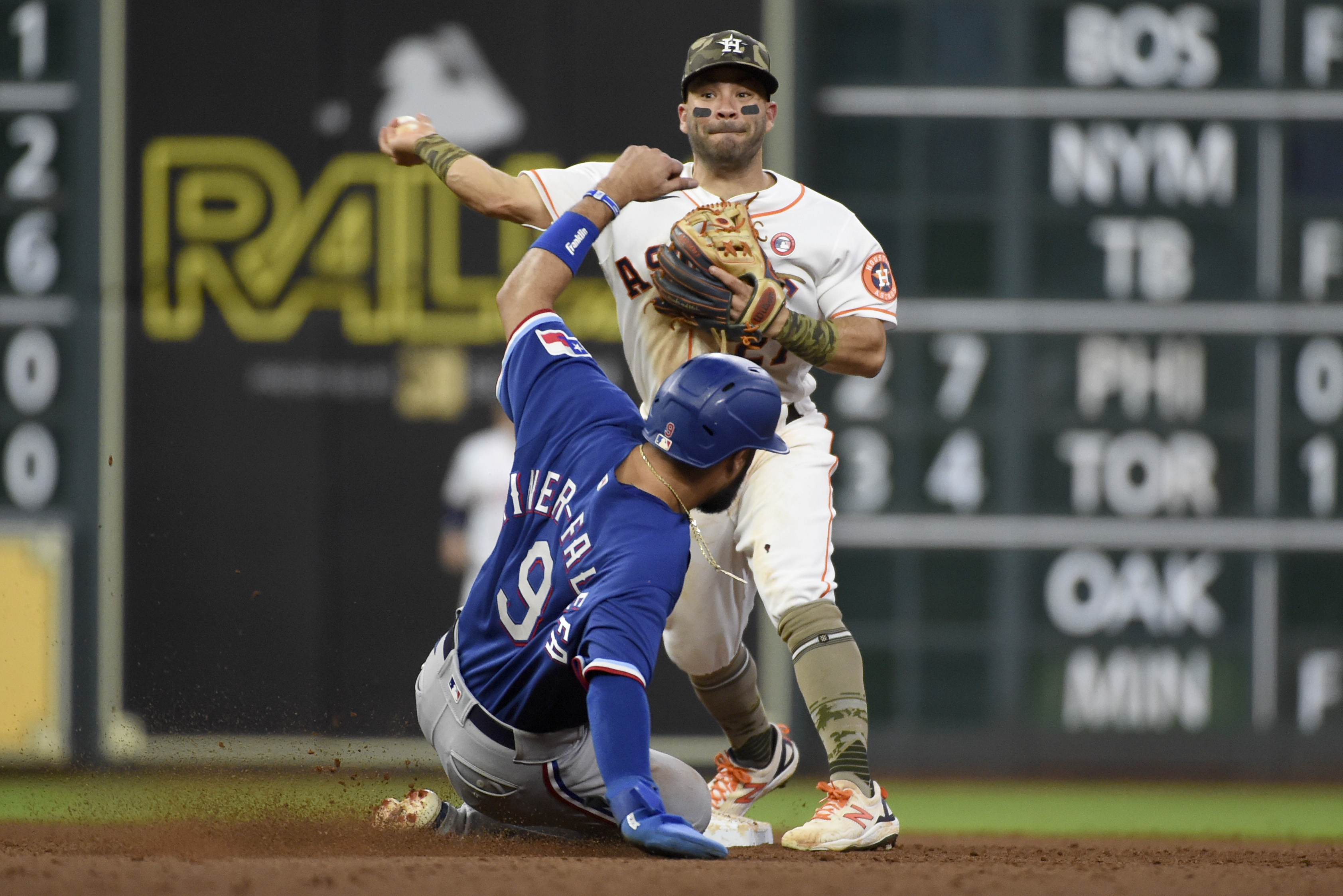 Joey Gallo's sacrifice fly, 09/12/2021