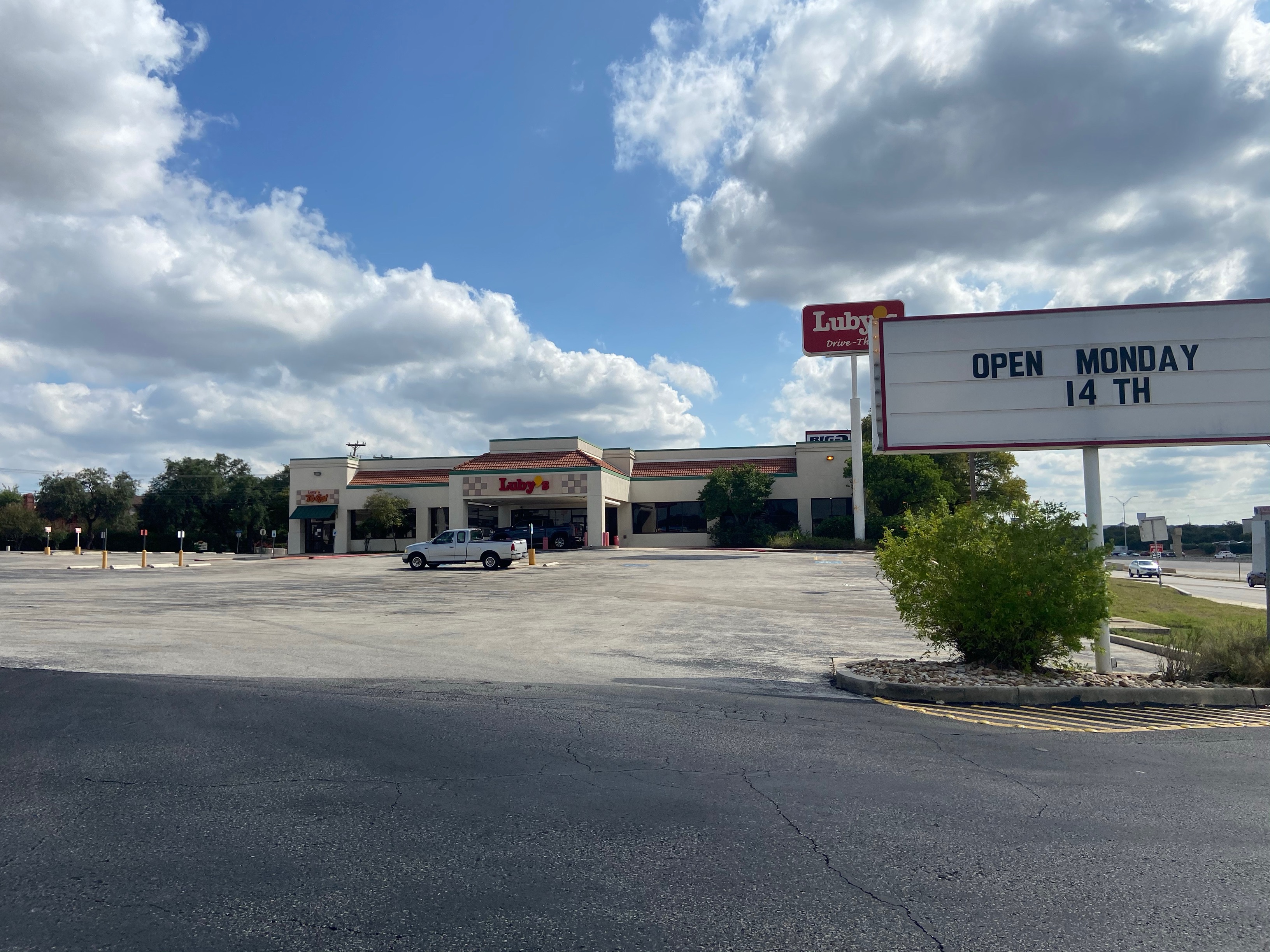 Luby's restaurant on San Antonio's North Side reopens for first time since  March