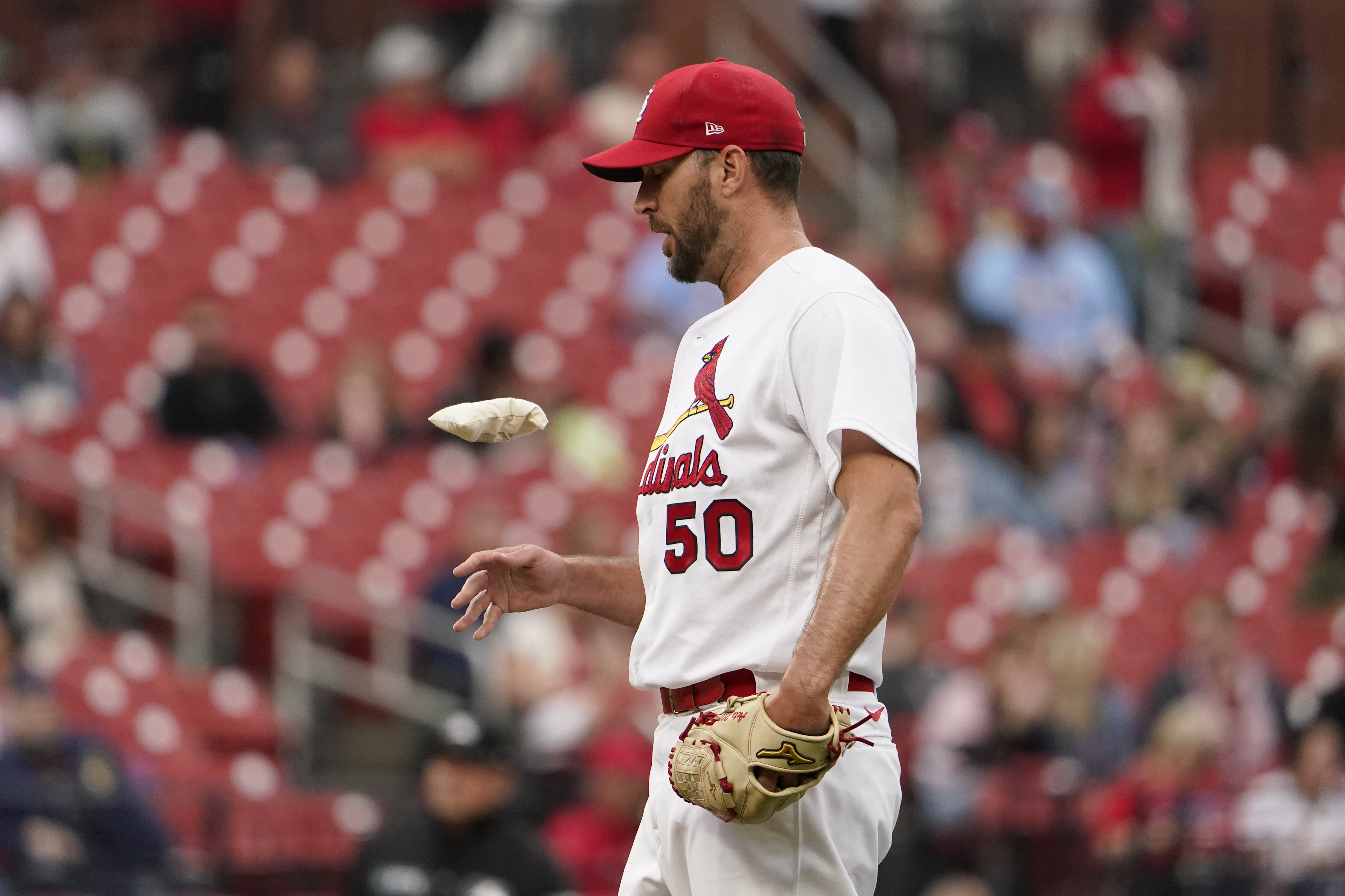 Josh Hader moves to 16-for-16 in save chances as Brewers win 3rd straight,  edging Cardinals 4-3