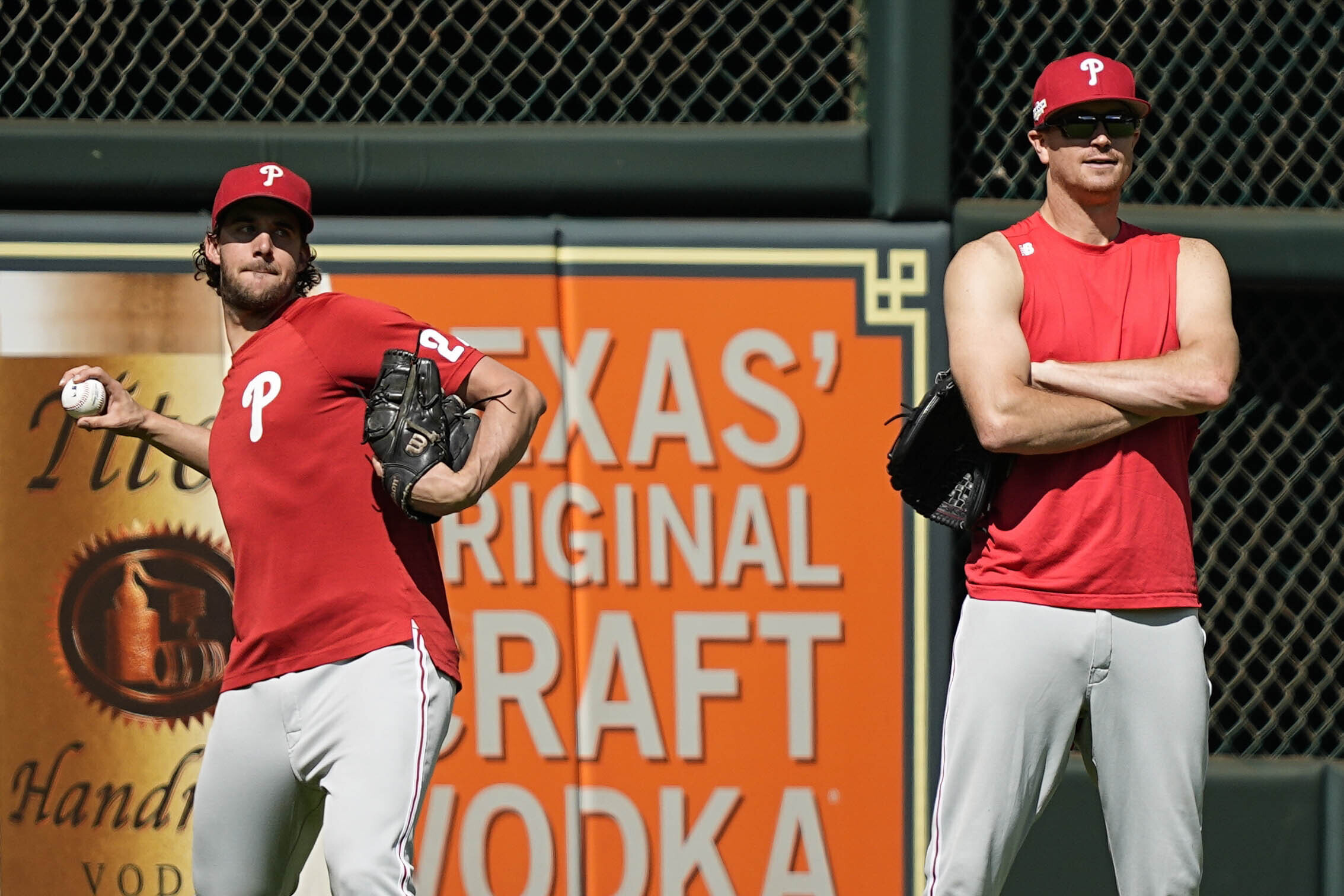 Phillies' Rob Thomson becomes 1st Canadian to manage big-league game in  home country