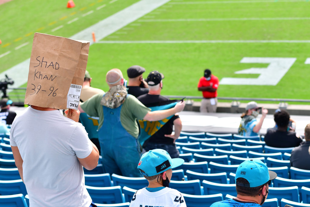 Jacksonville Jaguars Send Letter Asking Fans to Sit Down at Games