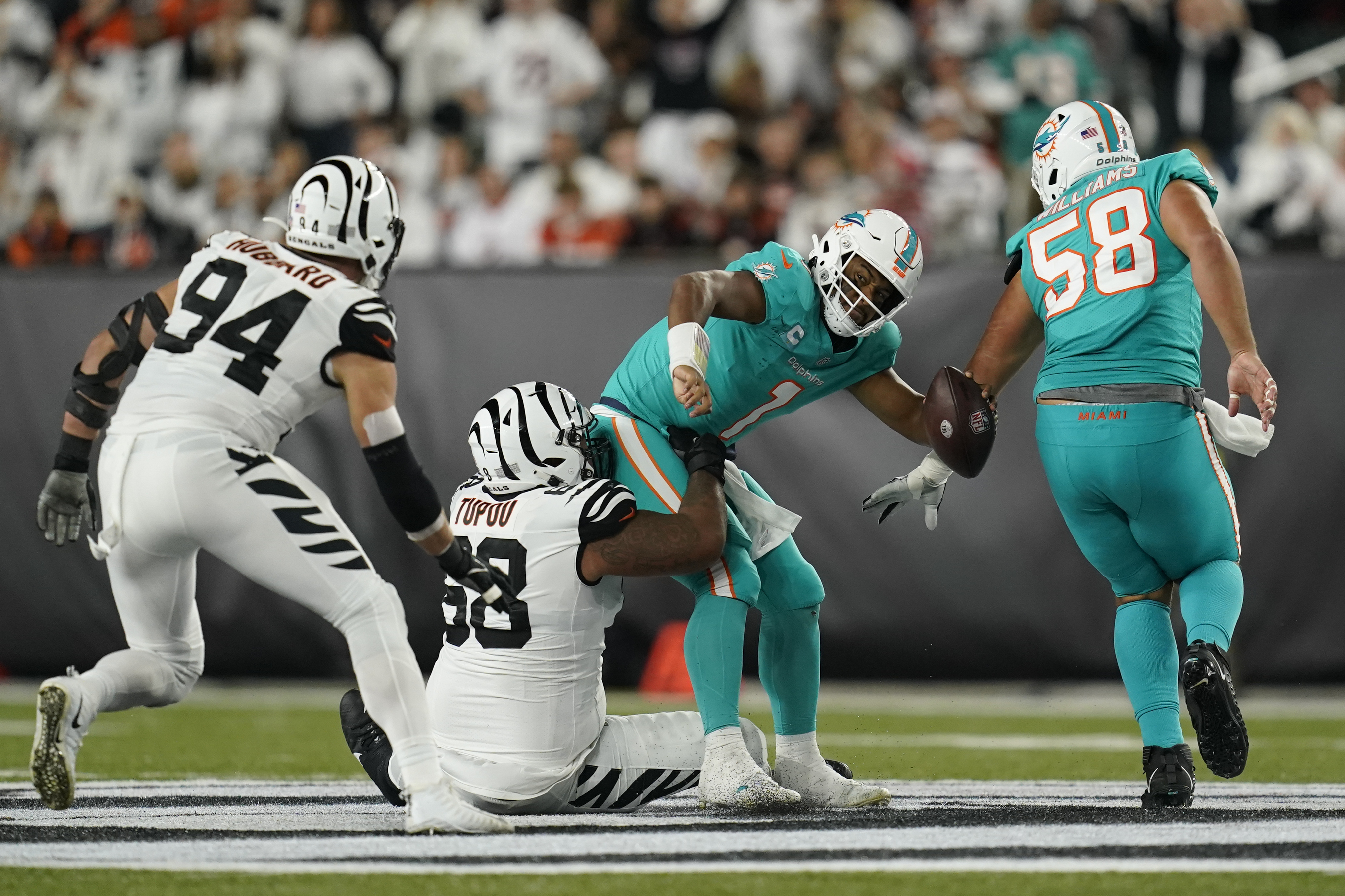 Jets fizzle out with loss to Dolphins to complete collapse – Trentonian