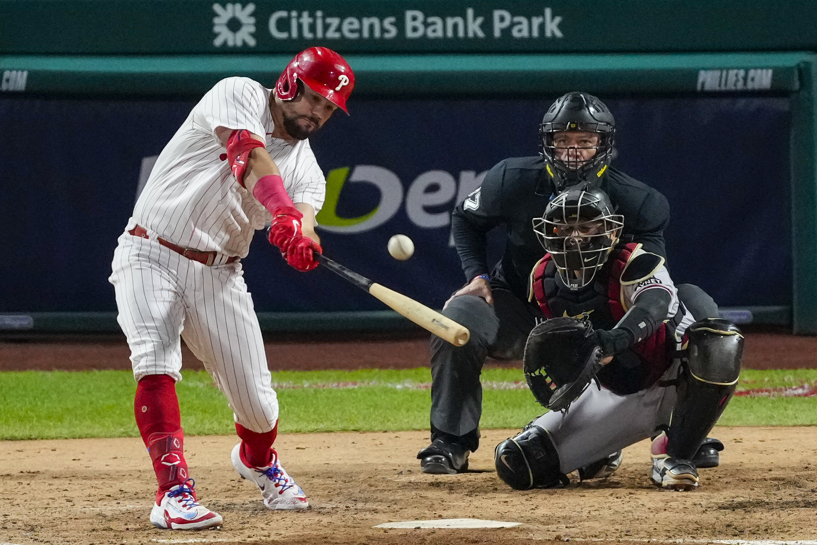 MLB Playoffs 2022: Philadelphia Phillies fans gear up at Citizens Bank Park  team store for postseason baseball - 6abc Philadelphia