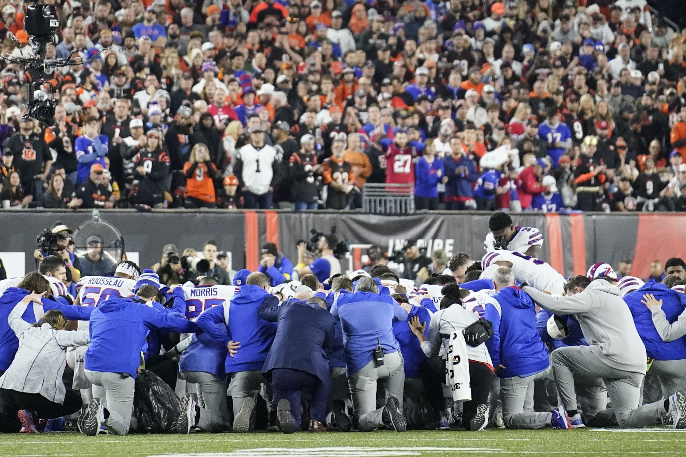Monday Night Football' Game Postponed After Bills Player Collapses On Field  And Gets CPR; Damar Hamlin In “Critical Condition” At Hospital – Deadline