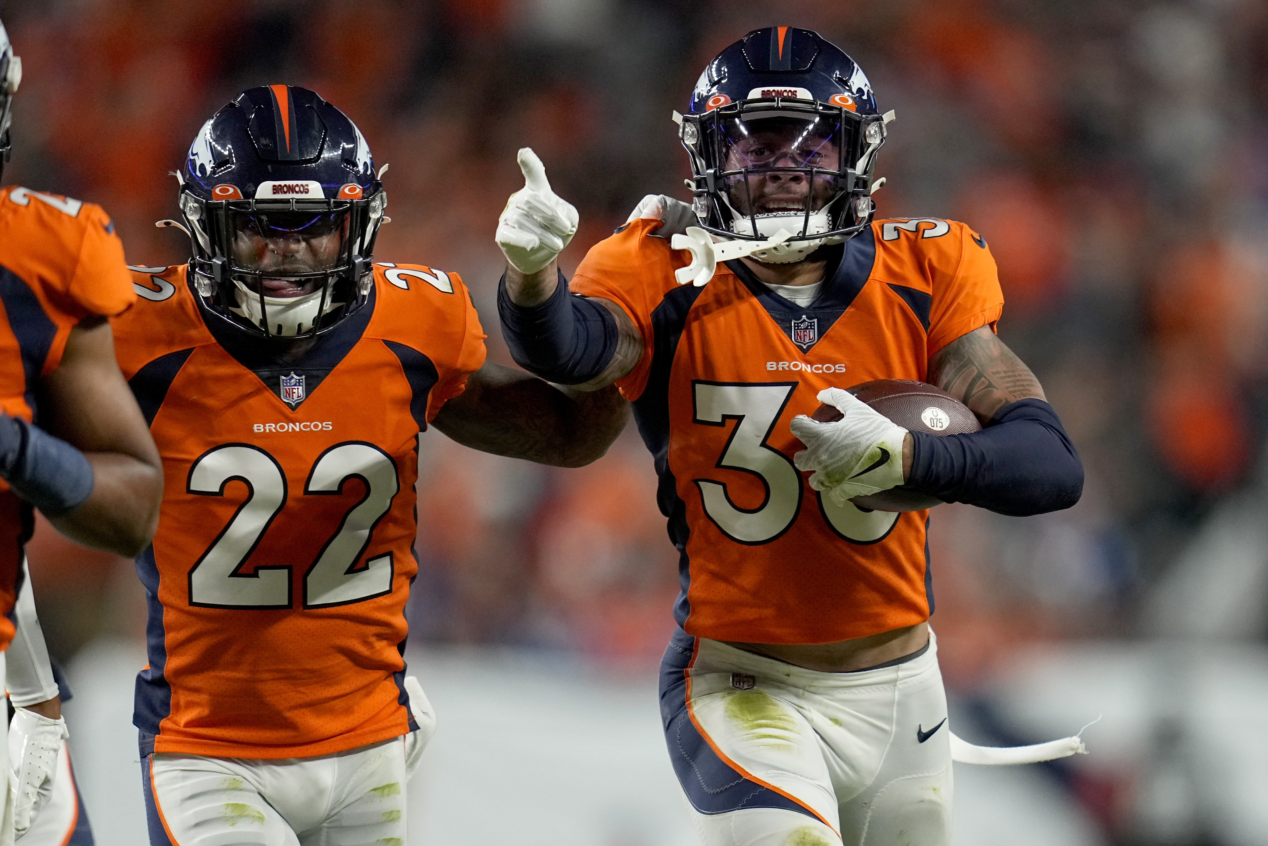 Broncos likely lose Caden Sterns for season to knee injury