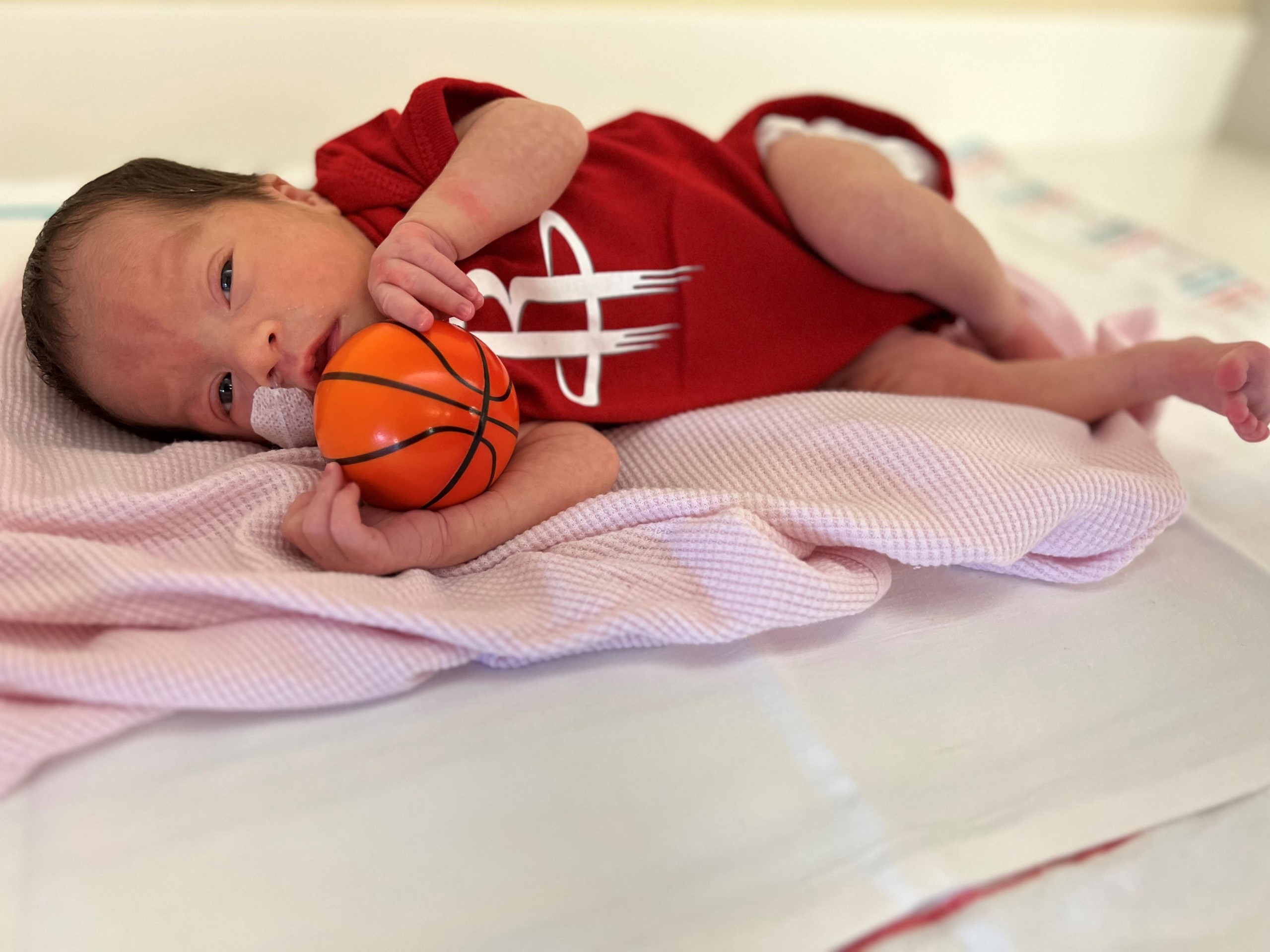 Children's Memorial Hermann NICU babies sport Astros gear for ALCS