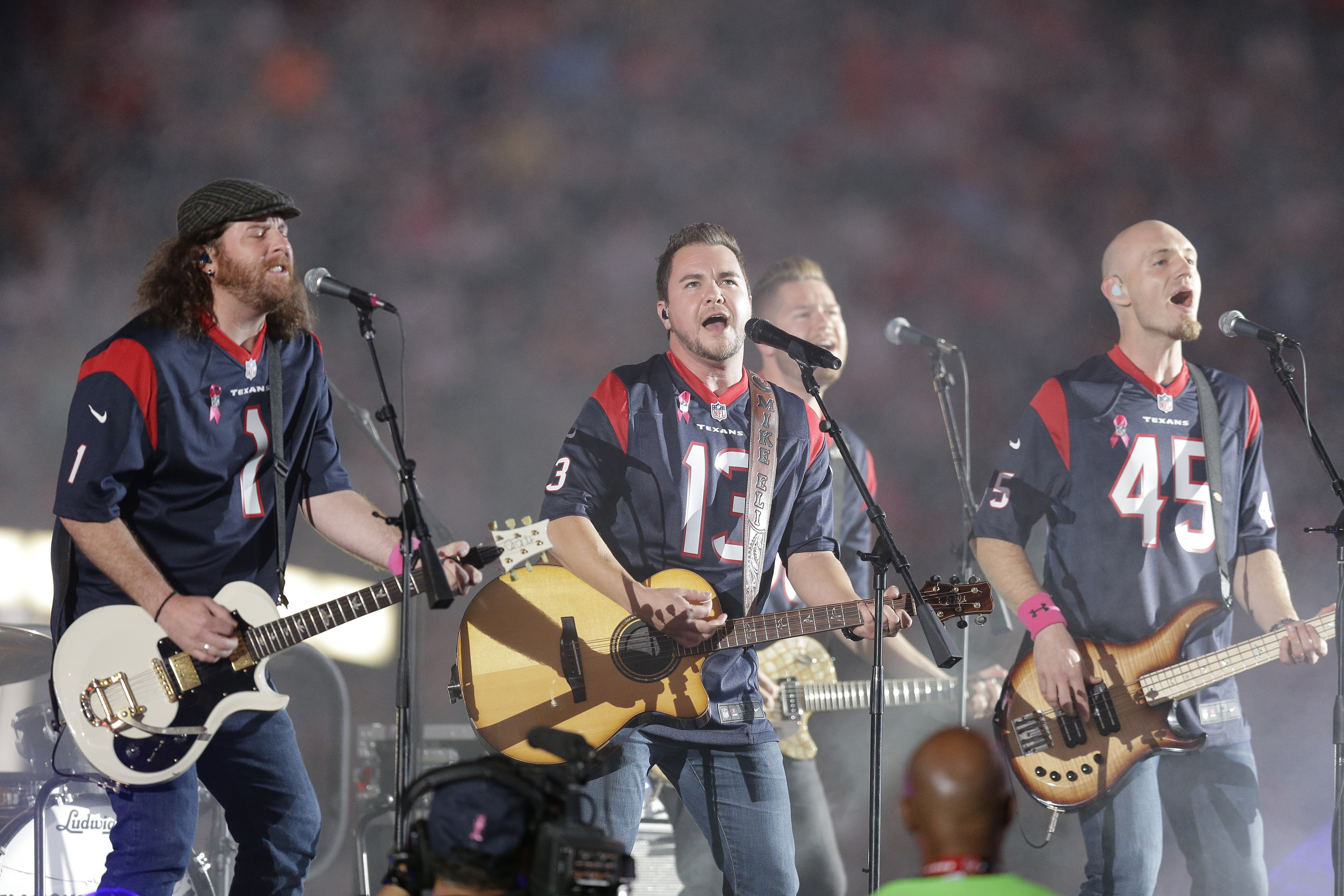 Concert In Your Car in Arlington at Globe Life Field