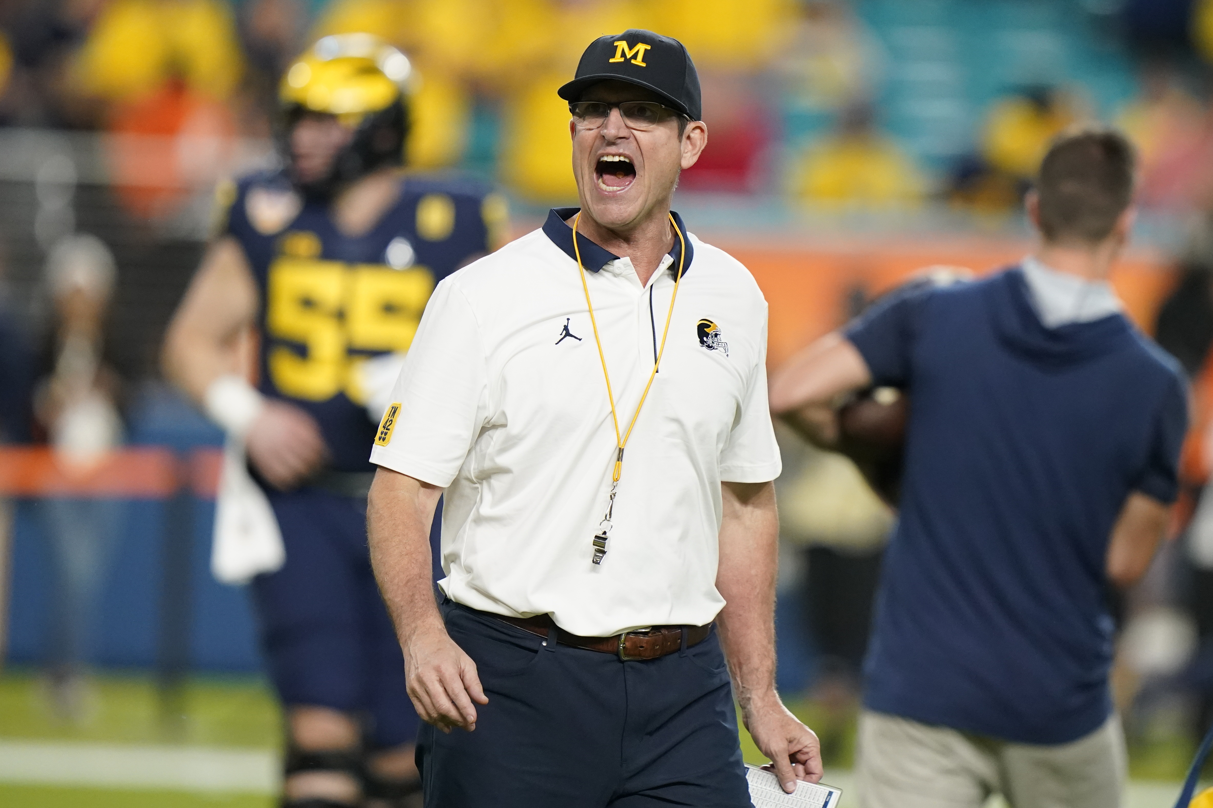 Harbaugh to stay at Michigan; Vikings target Rams' O'Connell