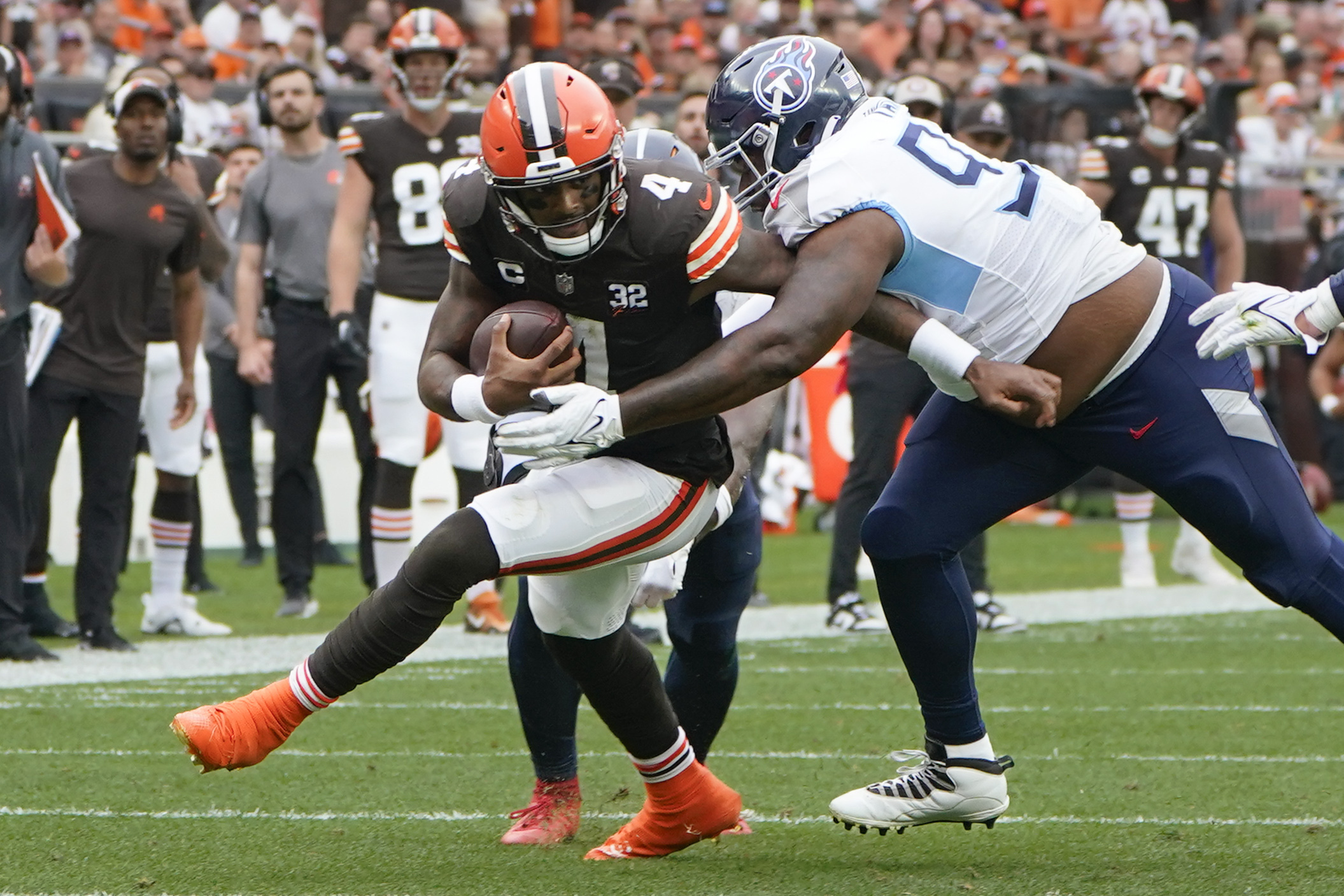 Cleveland Browns To Revive White Facemasks Against Baltimore